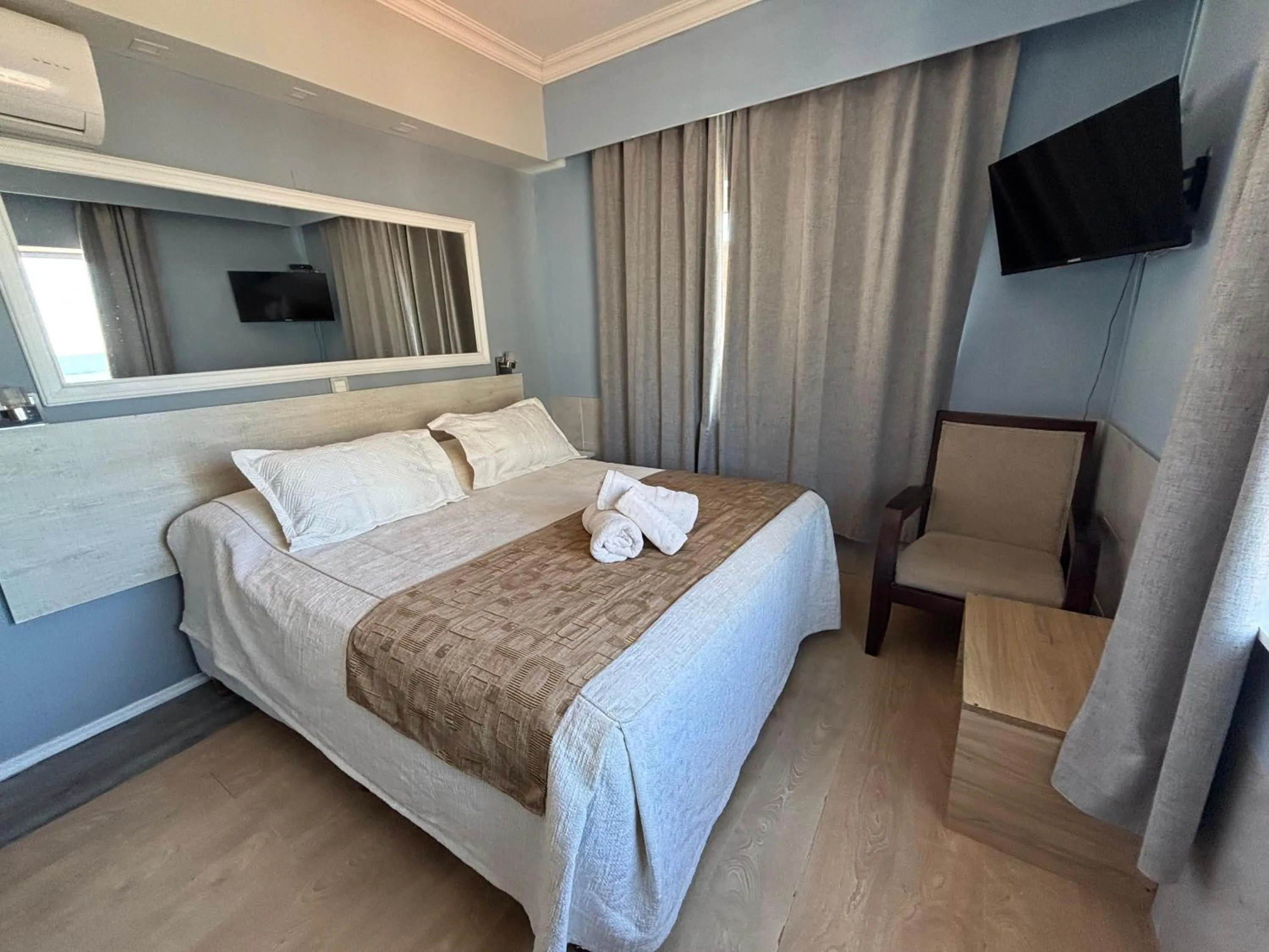 Bed in Hotel Playa Brava