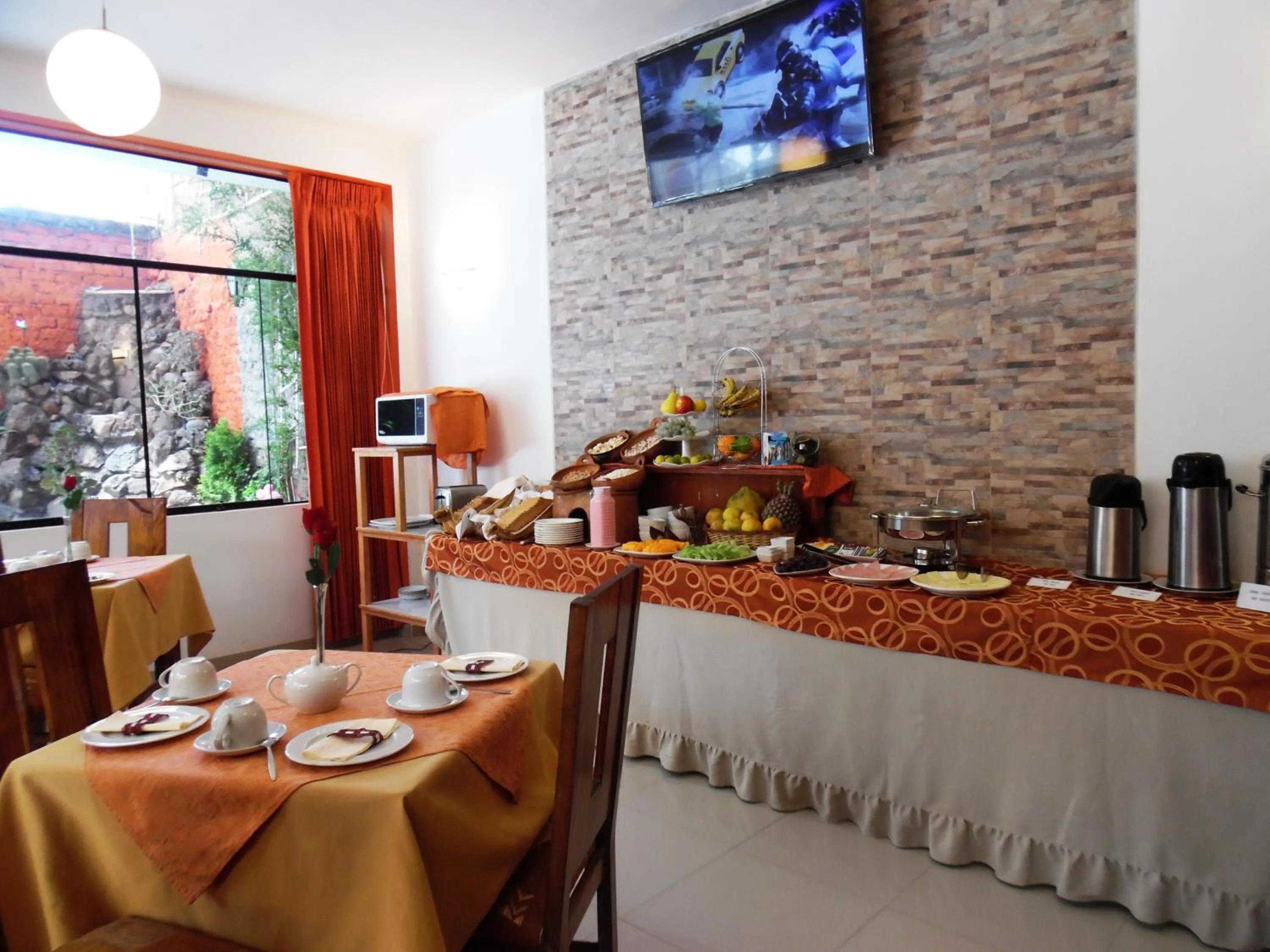 Buffet breakfast in Hotel Puno Terra