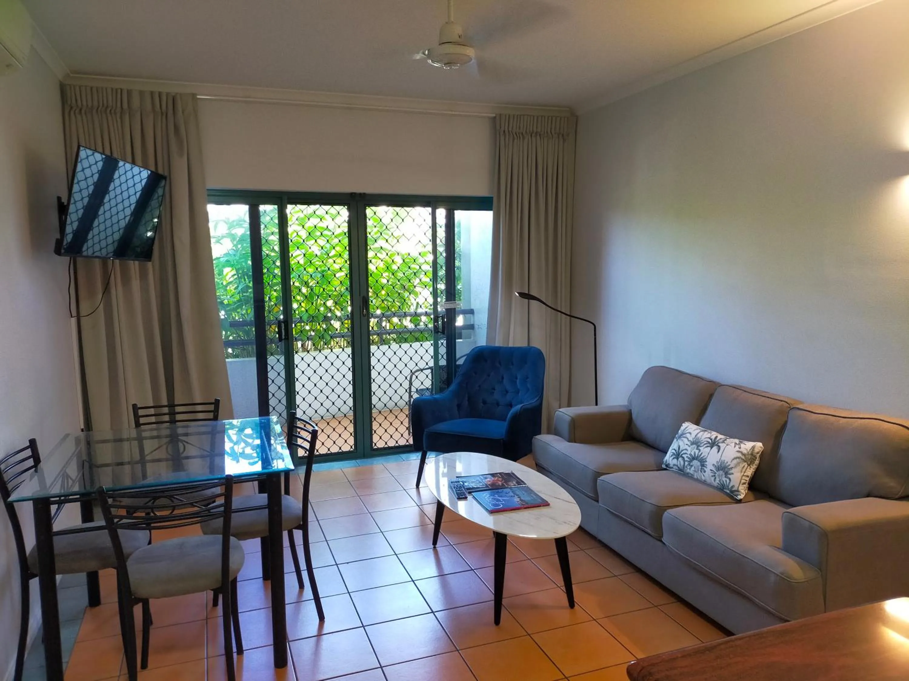 Living room in Mid City Luxury Suites