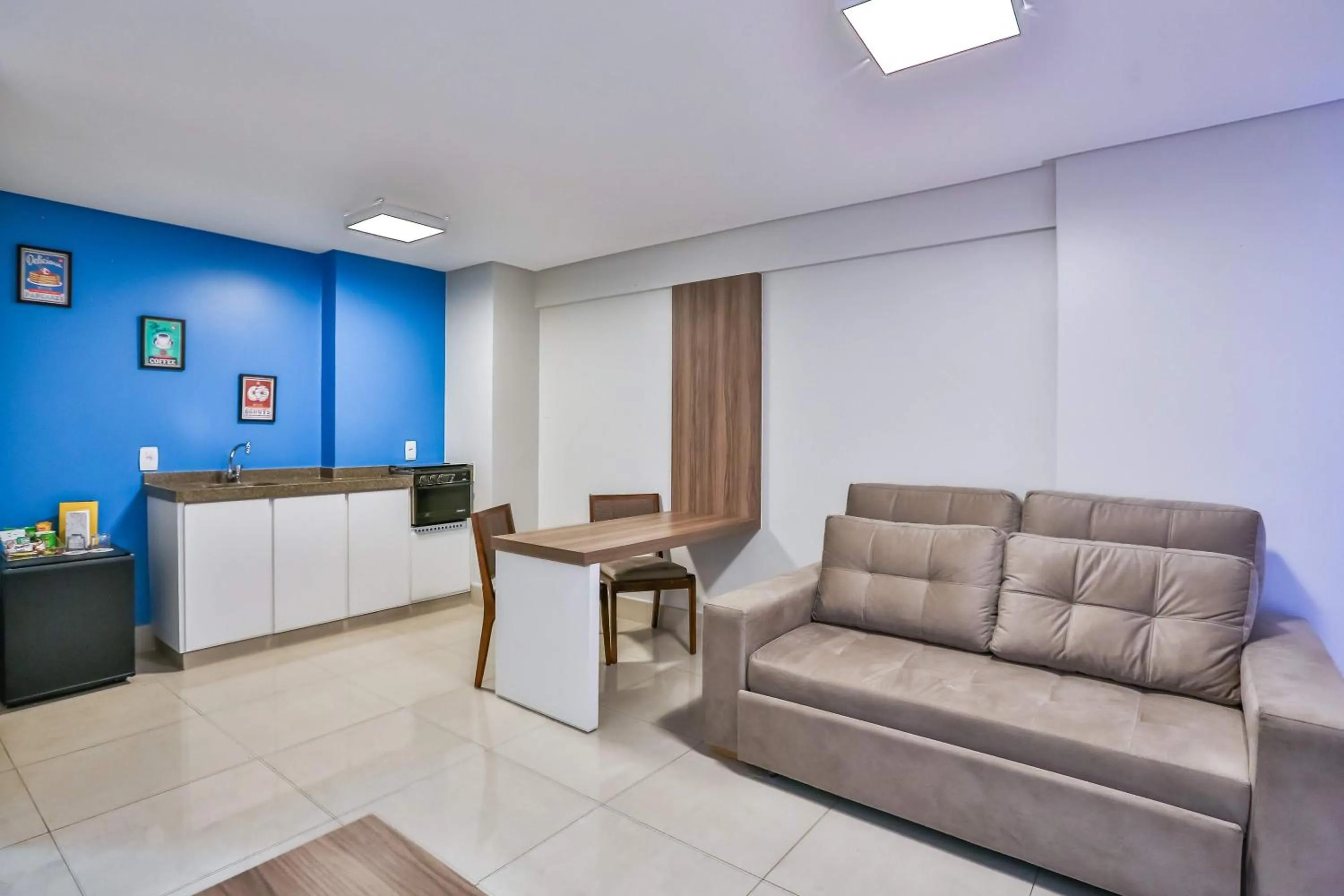 Photo of the whole room in Golden Tulip Goiania Address