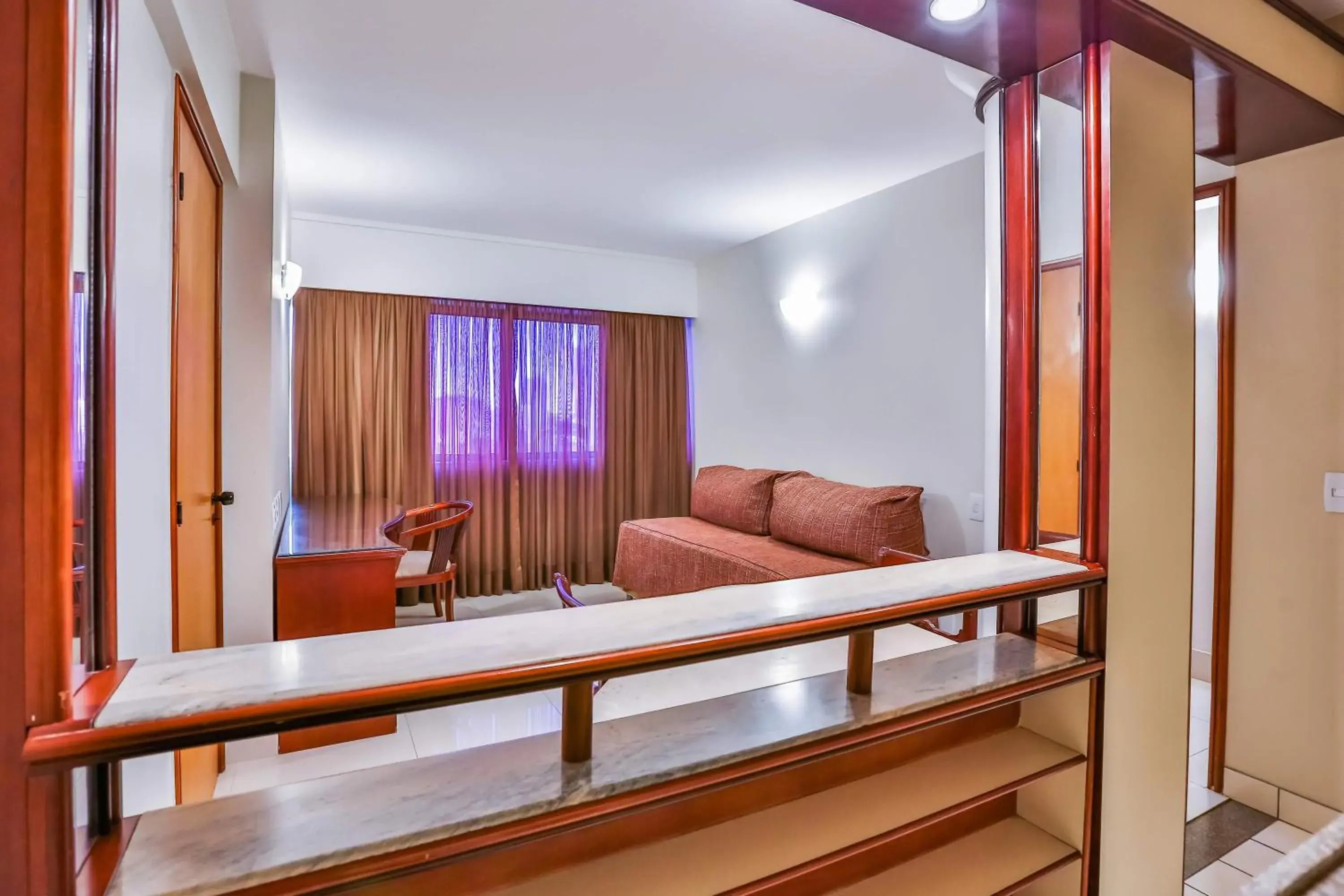 Suite Deluxe Cama de Solteiro in Golden Tulip Goiania Address Suite Deluxe Cama de Solteiro in Golden Tulip Goiania Address