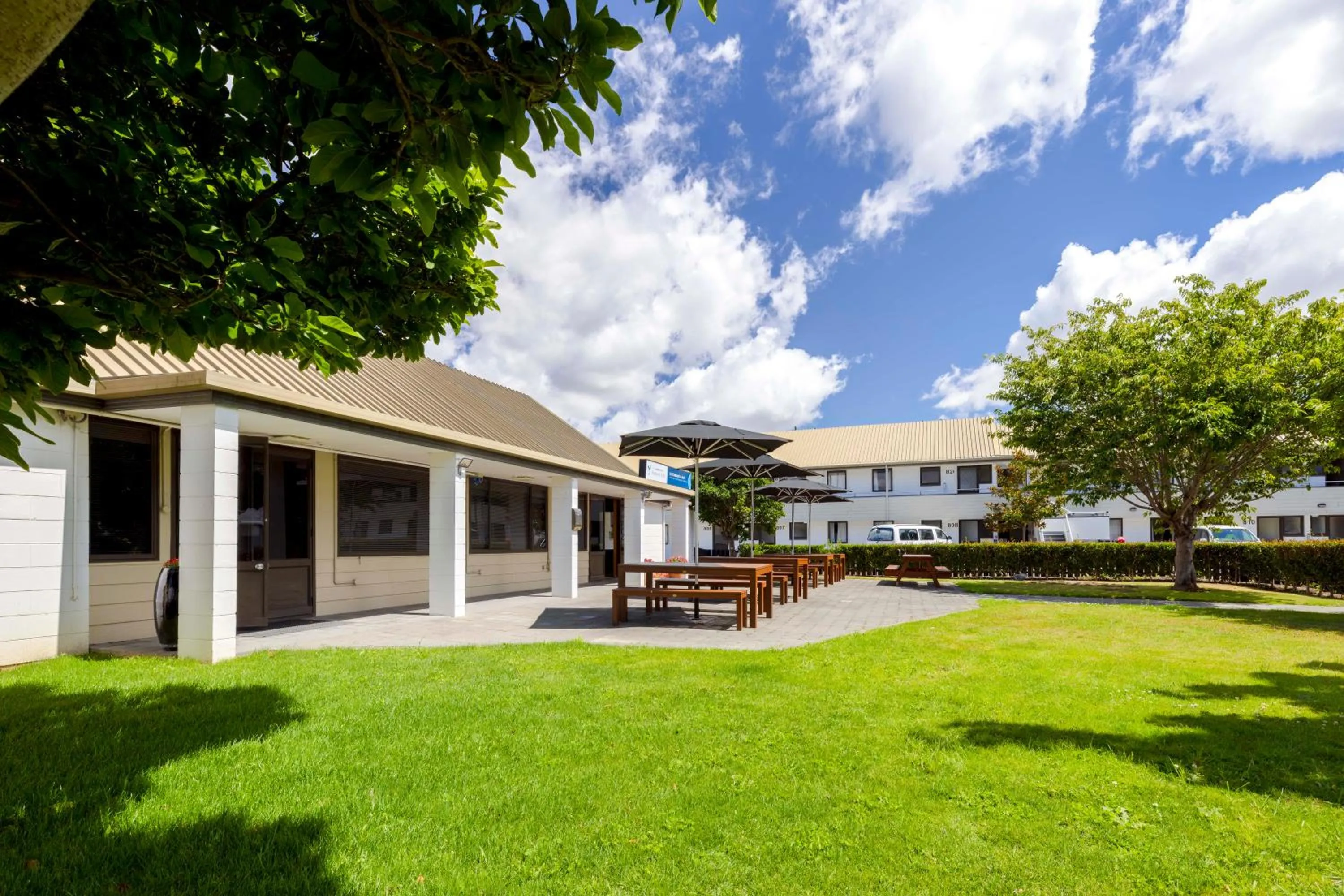 Property building in Airport Gateway Hotel