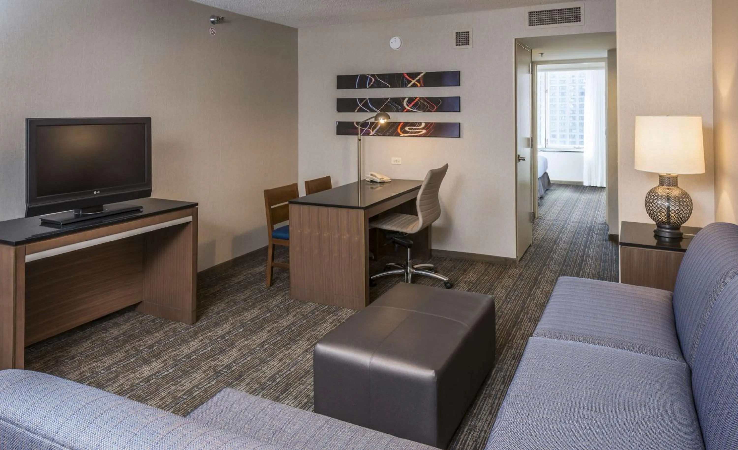 Living room in Embassy Suites by Hilton Chicago Downtown Magnificent Mile
