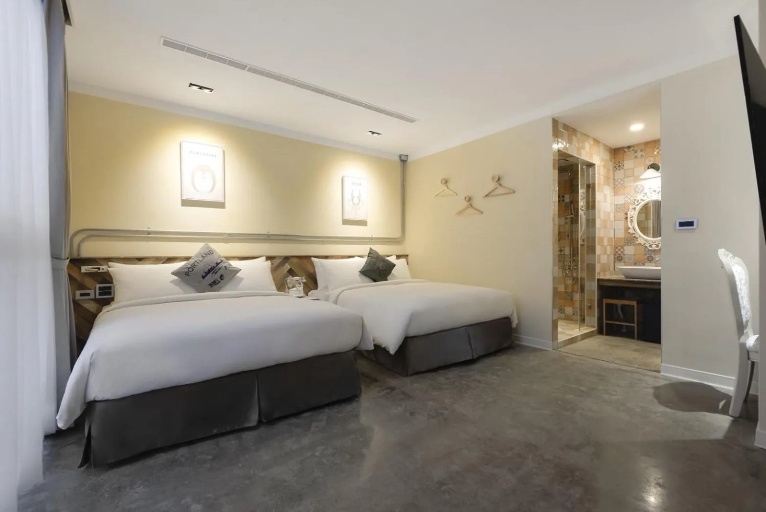 Photo of the whole room, Bed in Napas Hotel