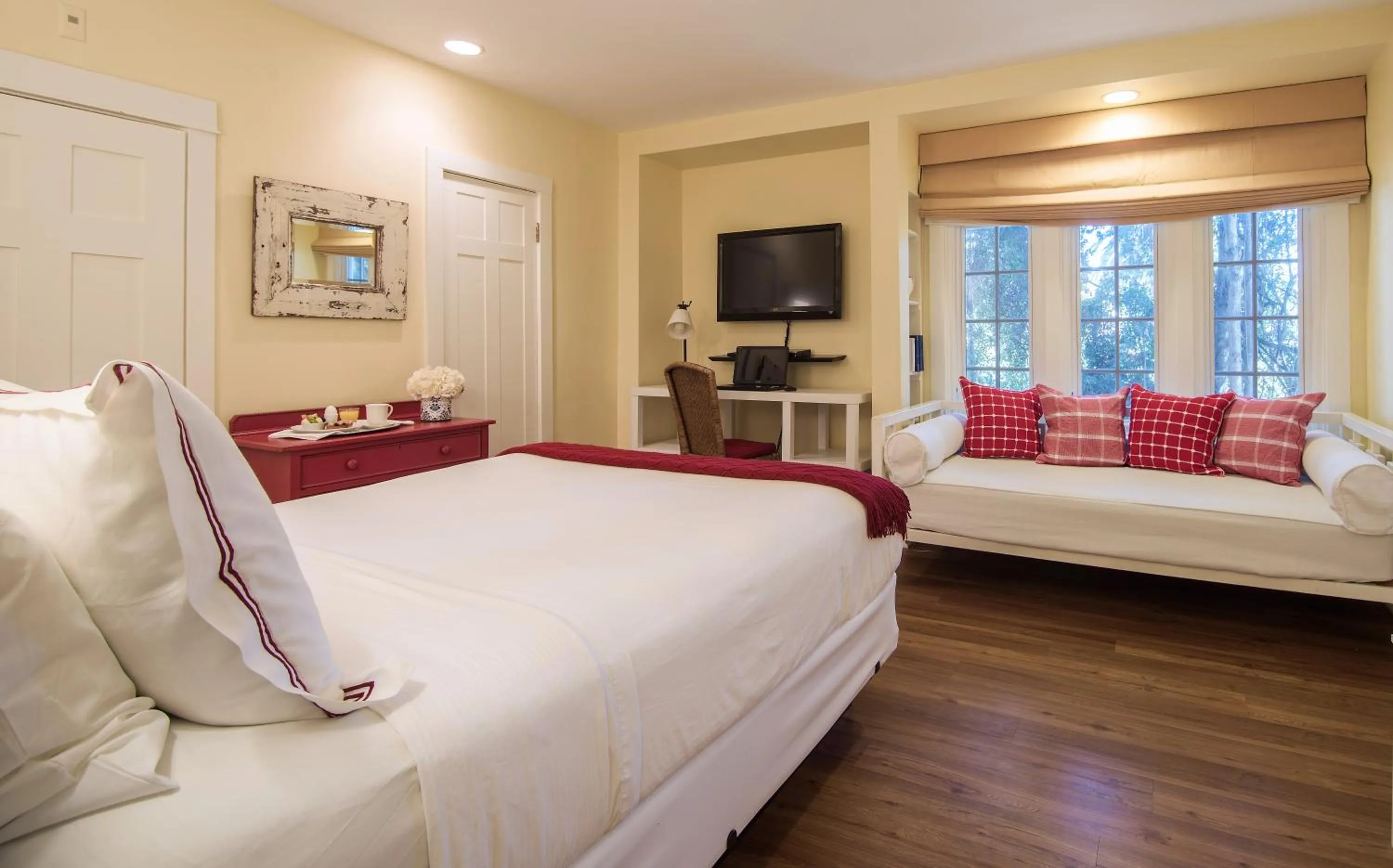 Bed in Channel Road Inn, A Four Sisters Inn