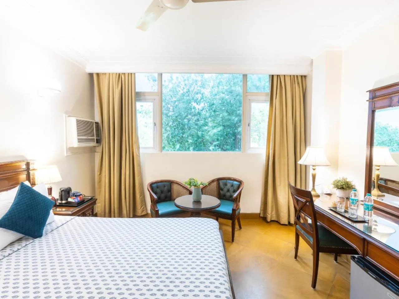 Photo of the whole room, Bed in Hotel Ajanta - Colonial Charm Award Winning Luxury Hotel in the Heart of the City