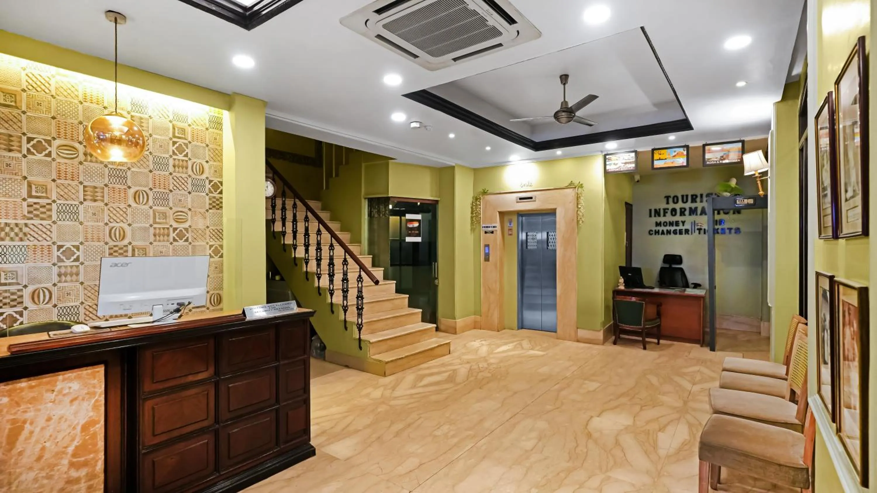 Lobby or reception in Hotel Ajanta - Colonial Charm Award Winning Luxury Hotel in the Heart of the City