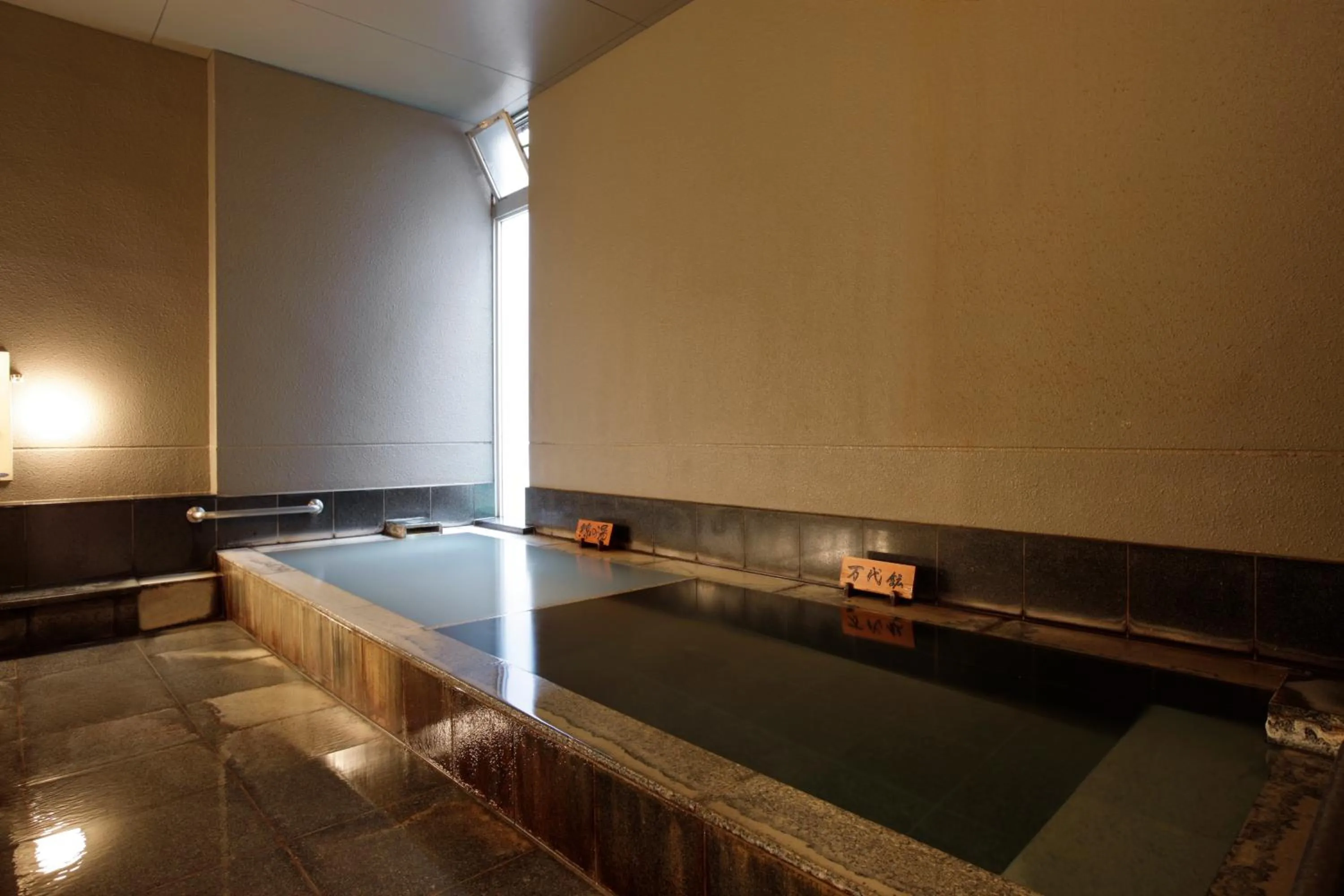 Kusatsu Hotel Bekkan Wata no Yu (Adult Only)