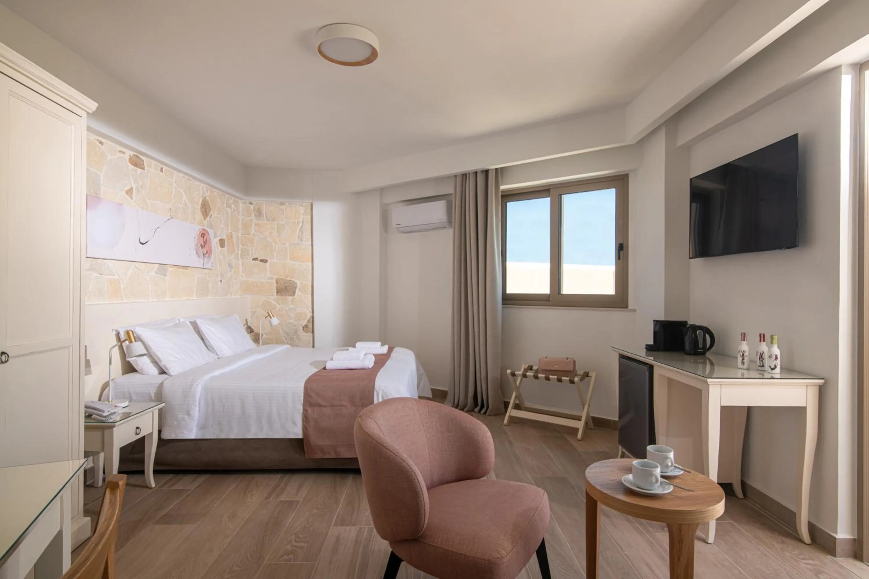 Bed in Lofos Apartments