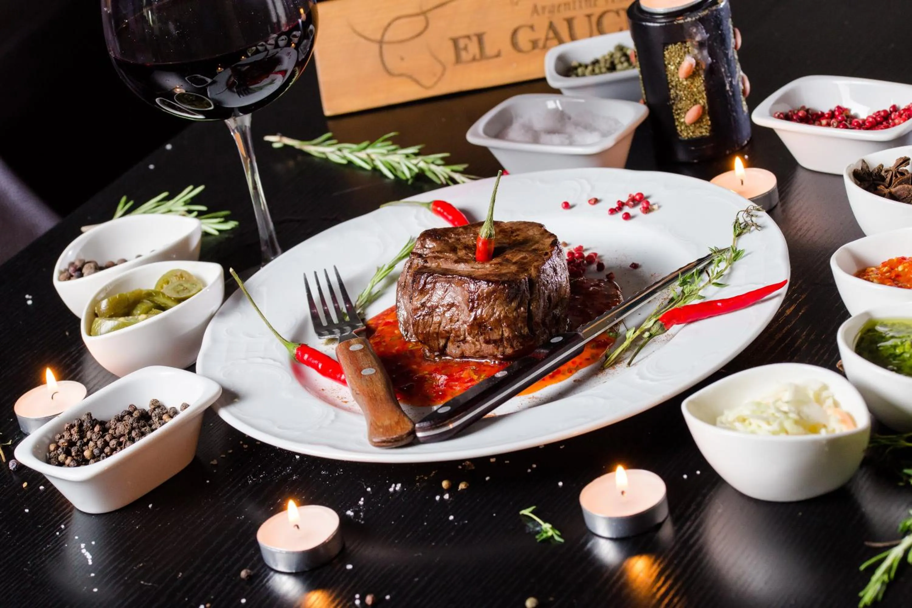 Restaurant/places to eat in Diplomat Hotel by AG Hotels Group