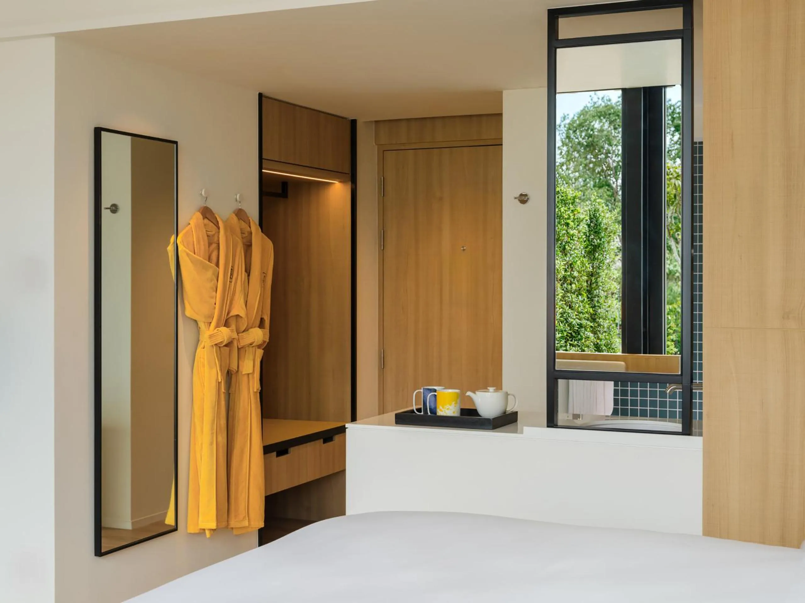 Photo of the whole room, Bed in voco Bangkok Surawong by IHG