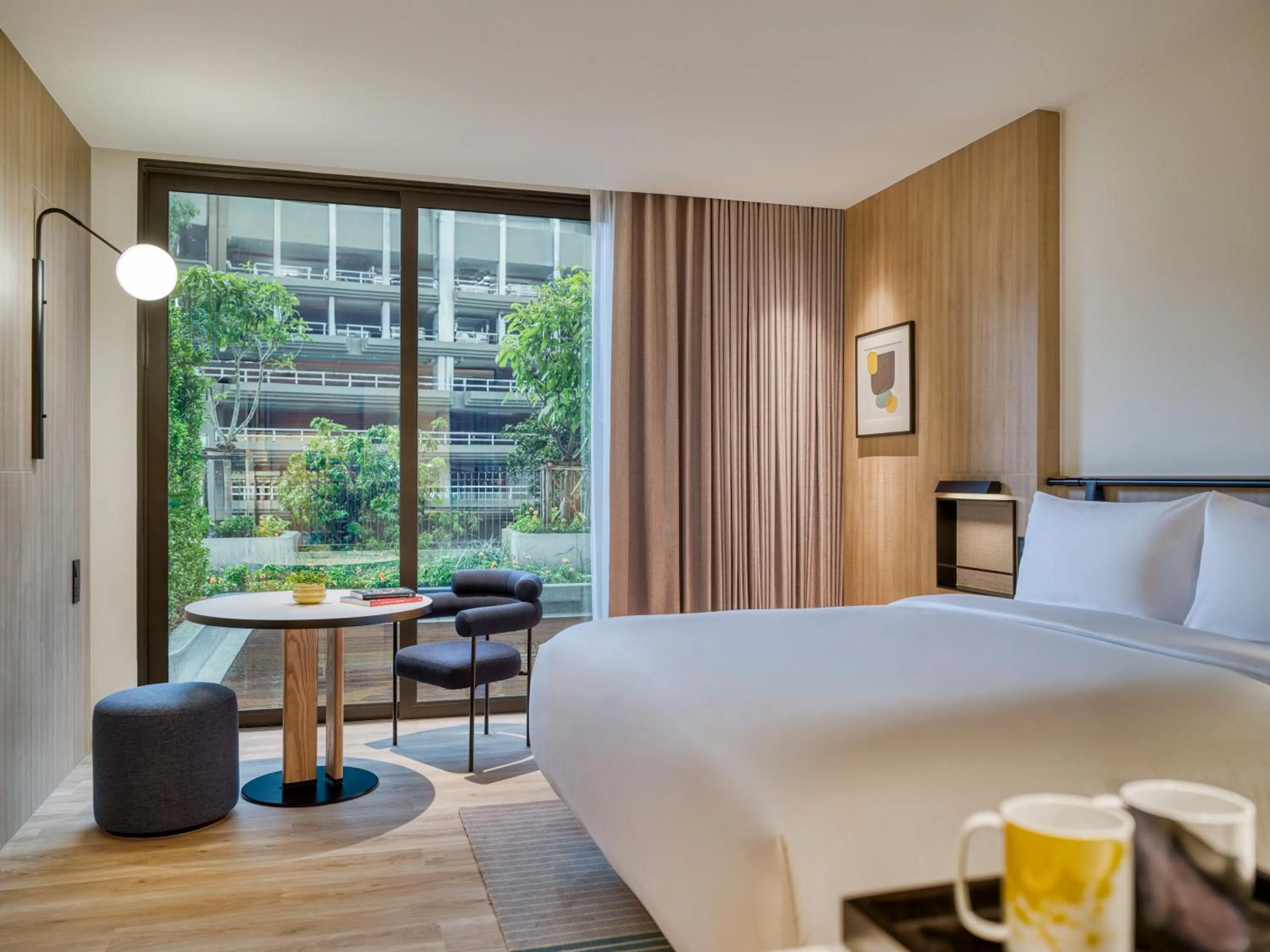 Photo of the whole room, Bed in voco Bangkok Surawong by IHG