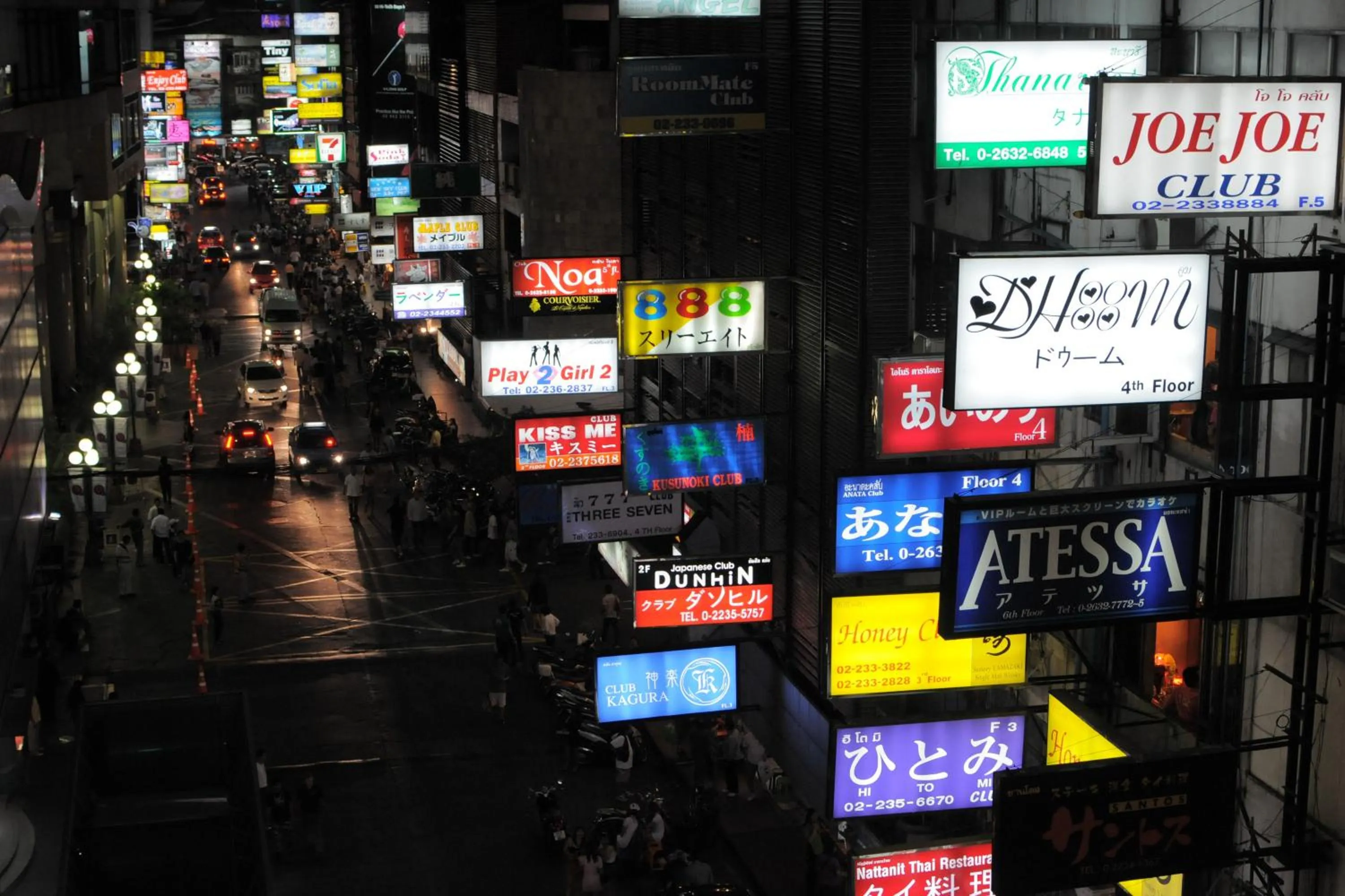 Nearby landmark in voco Bangkok Surawong by IHG