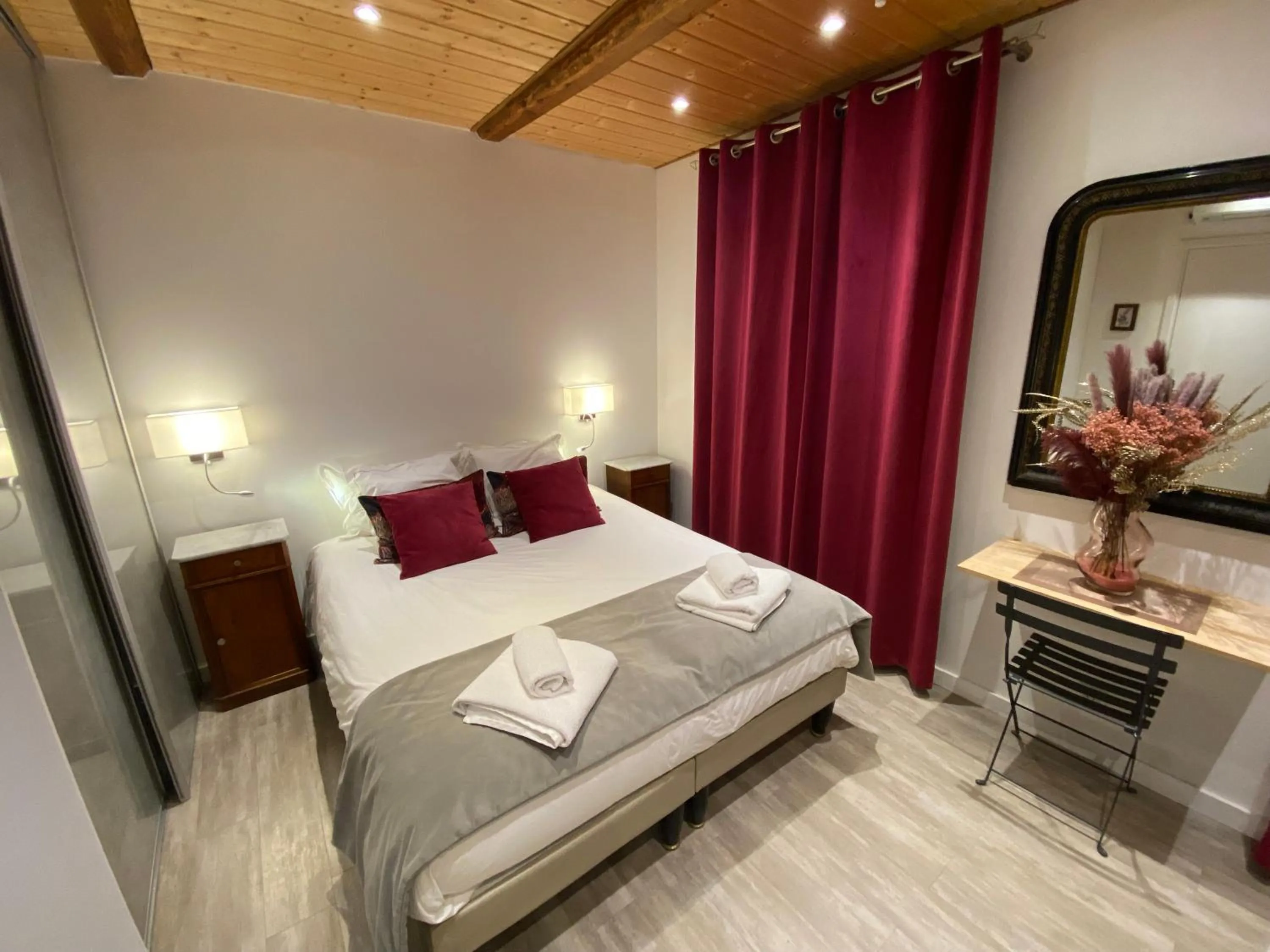 Bed in Relais Des Alpes
