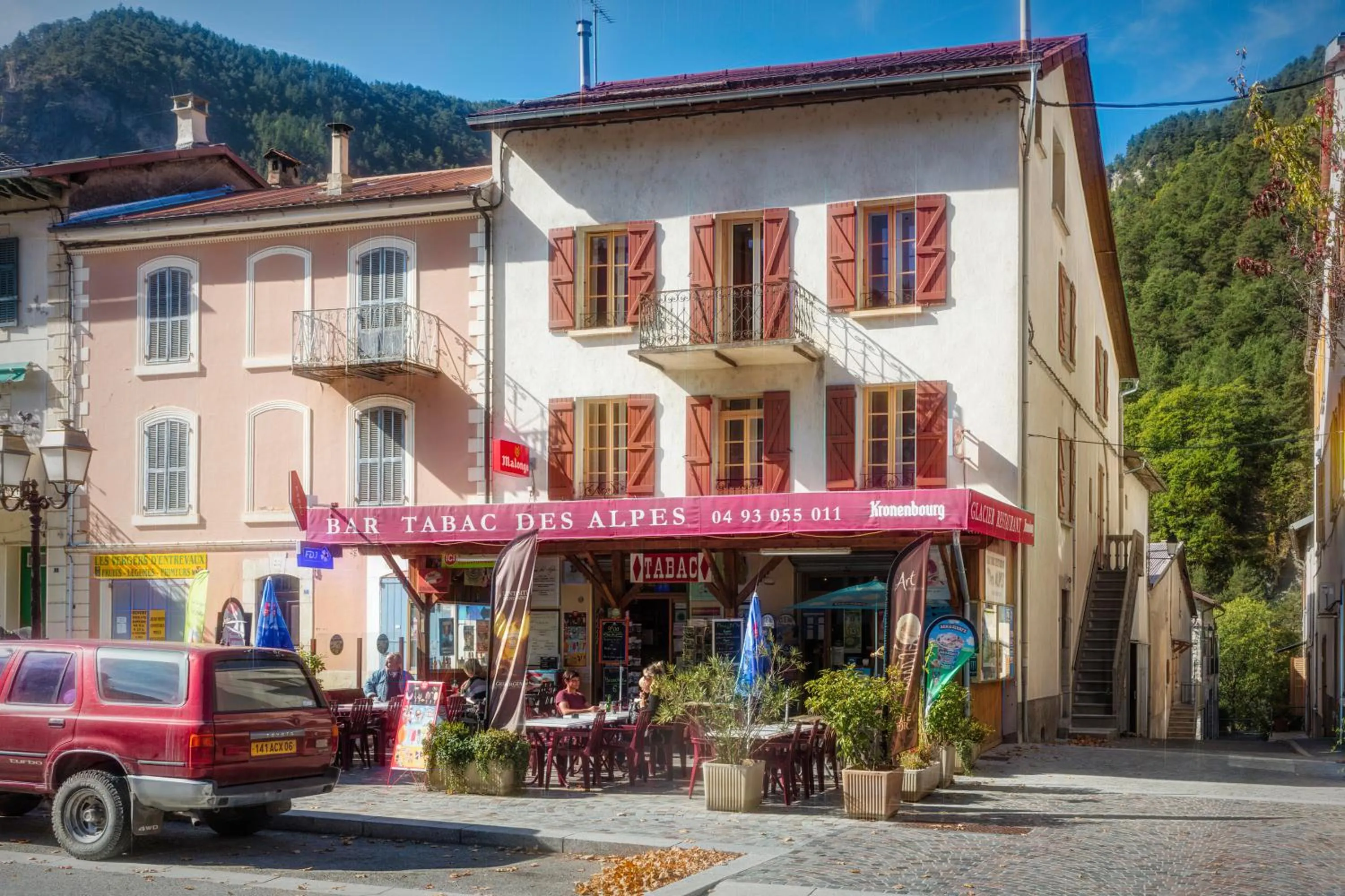 Property building in Relais Des Alpes