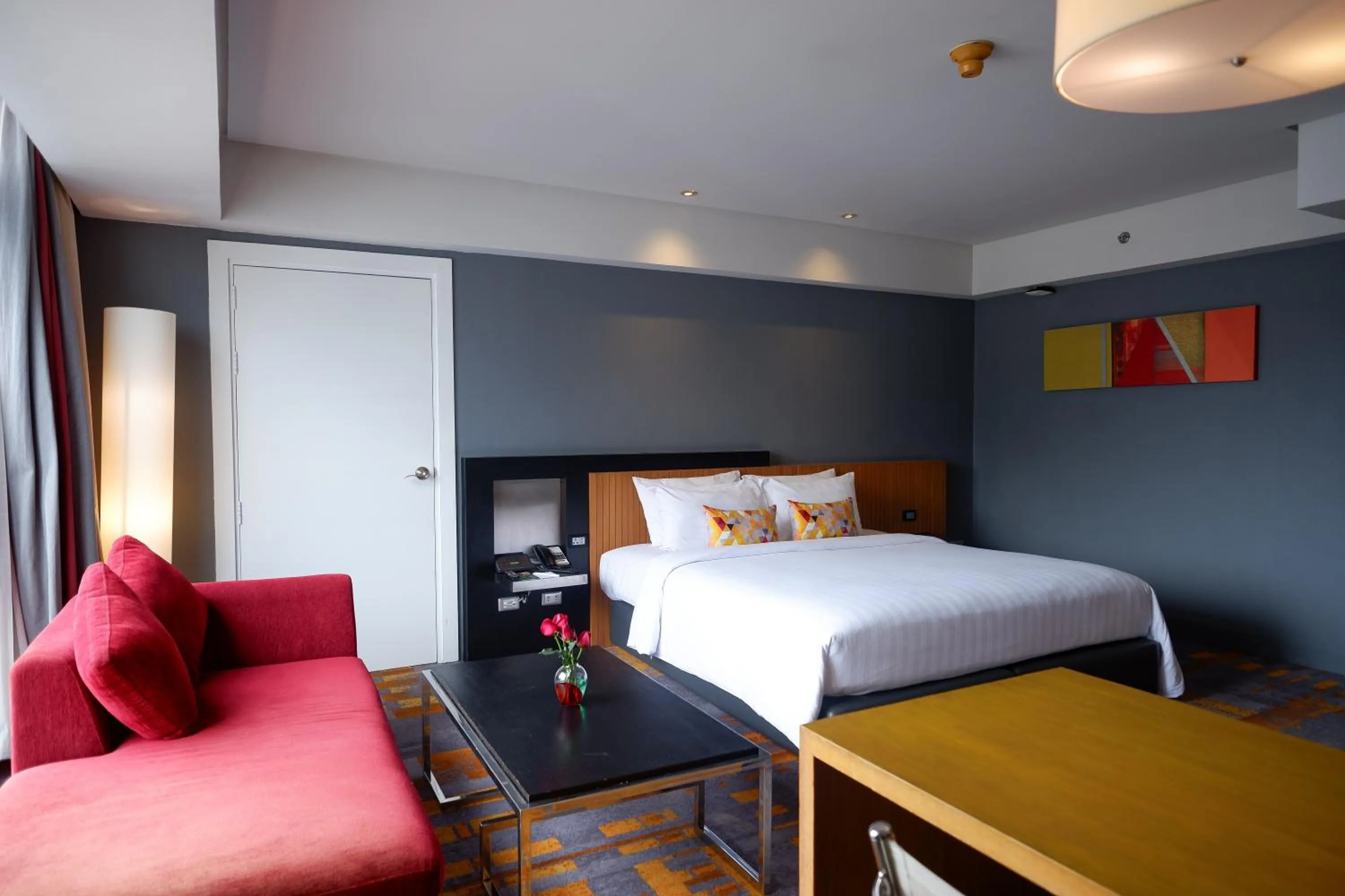 Bed in BelAire Bangkok Sukhumvit