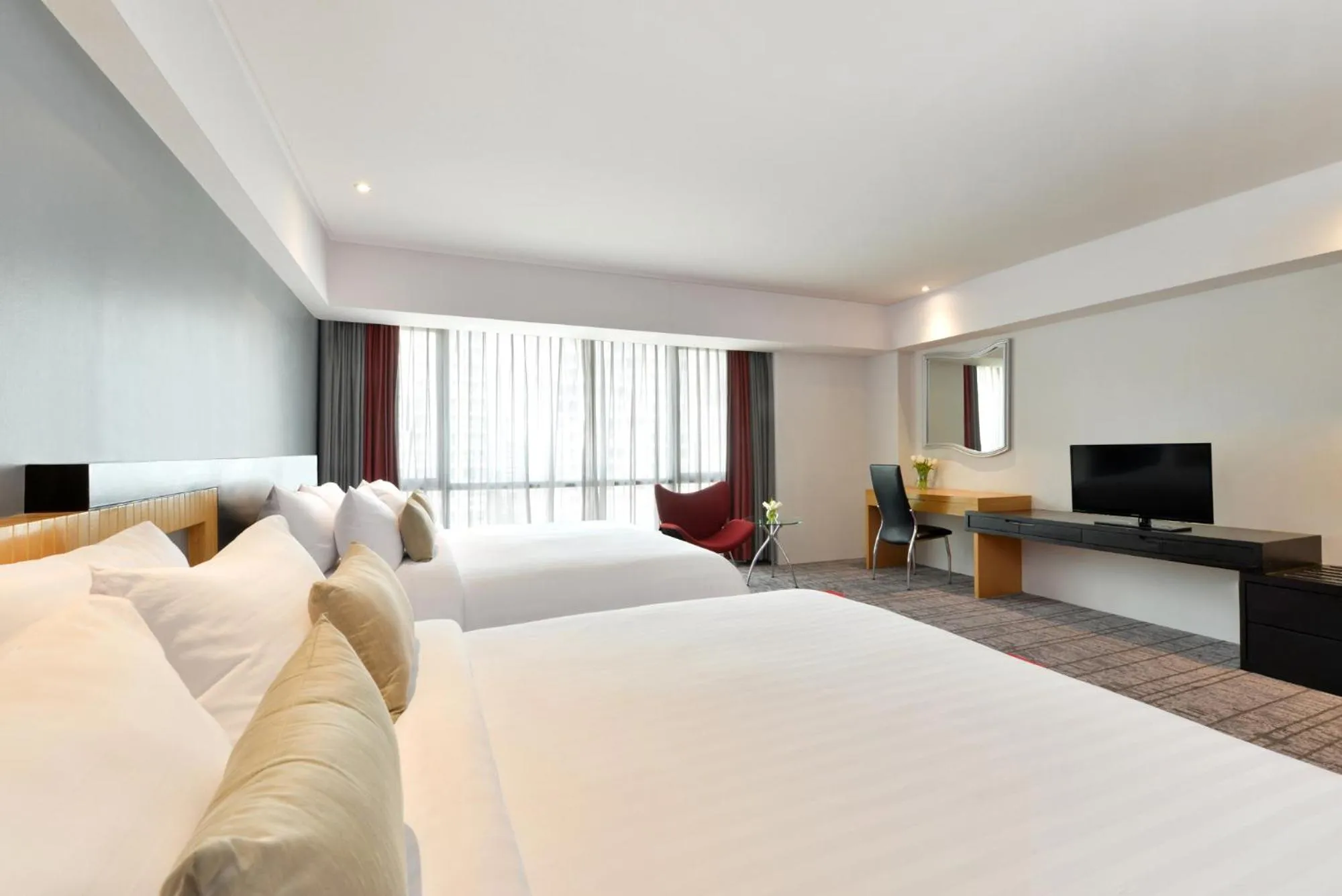 Guests, Bed in BelAire Bangkok Sukhumvit