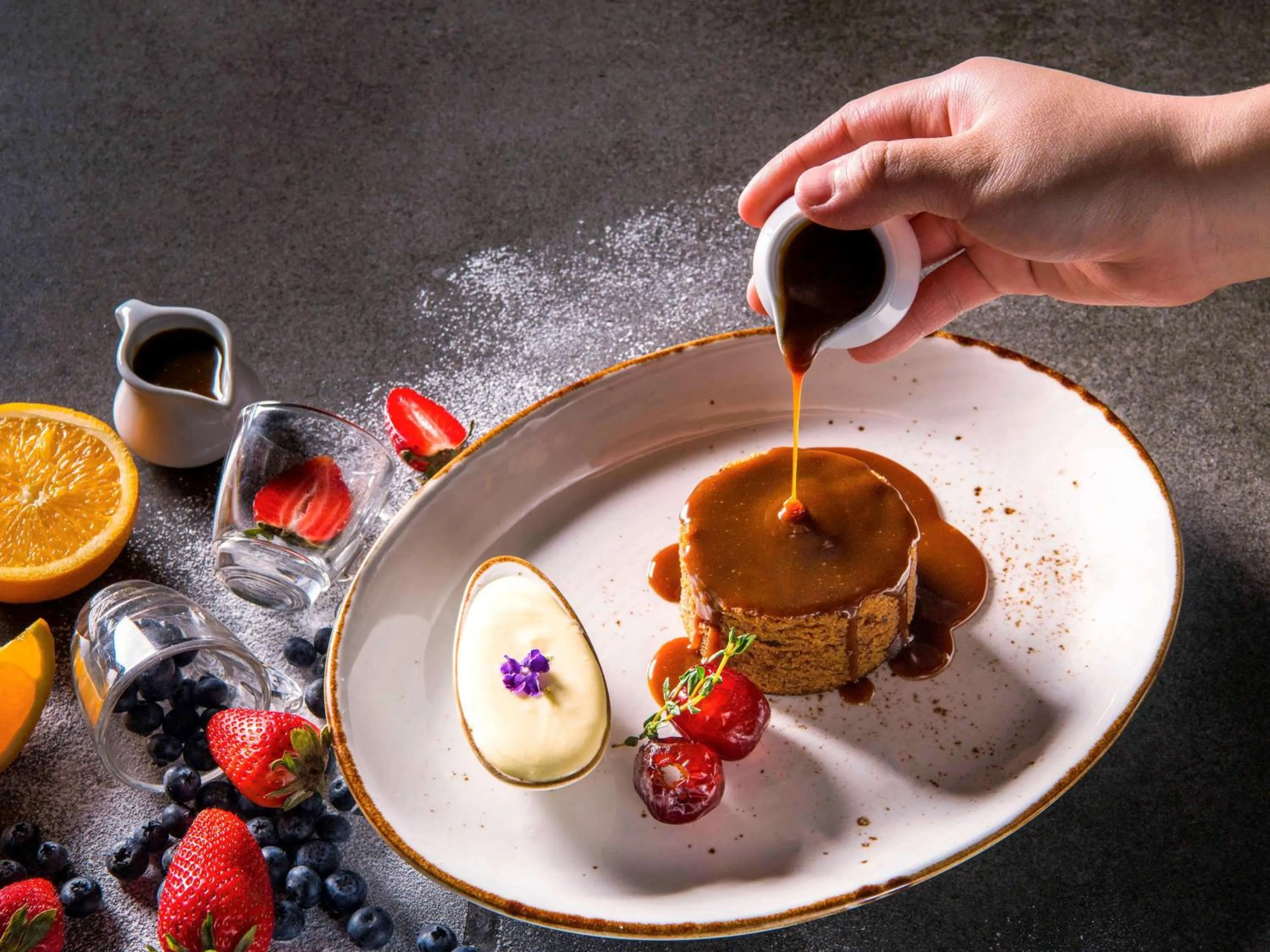 Restaurant/places to eat in Novotel Bangkok IMPACT