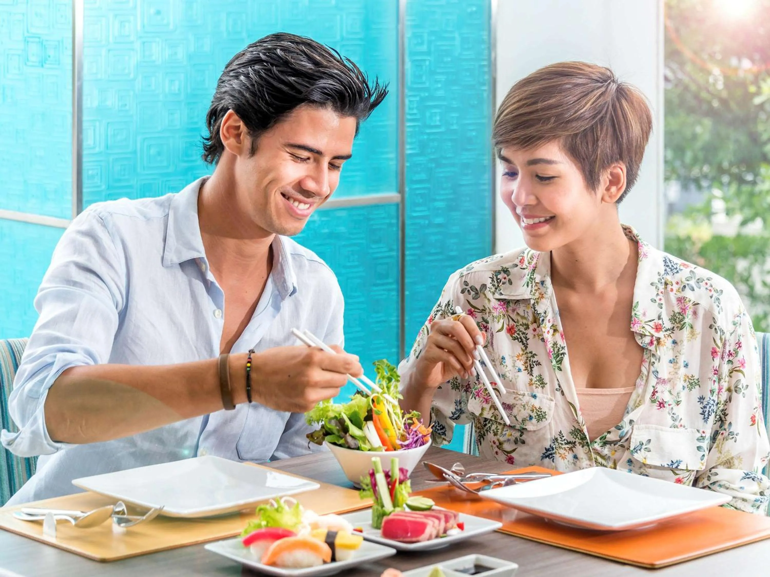 Restaurant/places to eat in Novotel Bangkok IMPACT