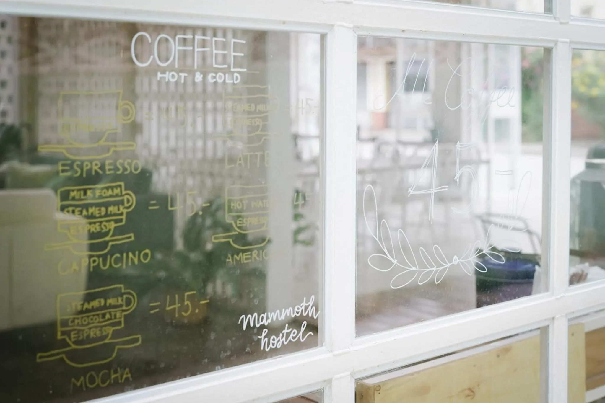 Decorative detail in Memmoth Hostel In Lampang