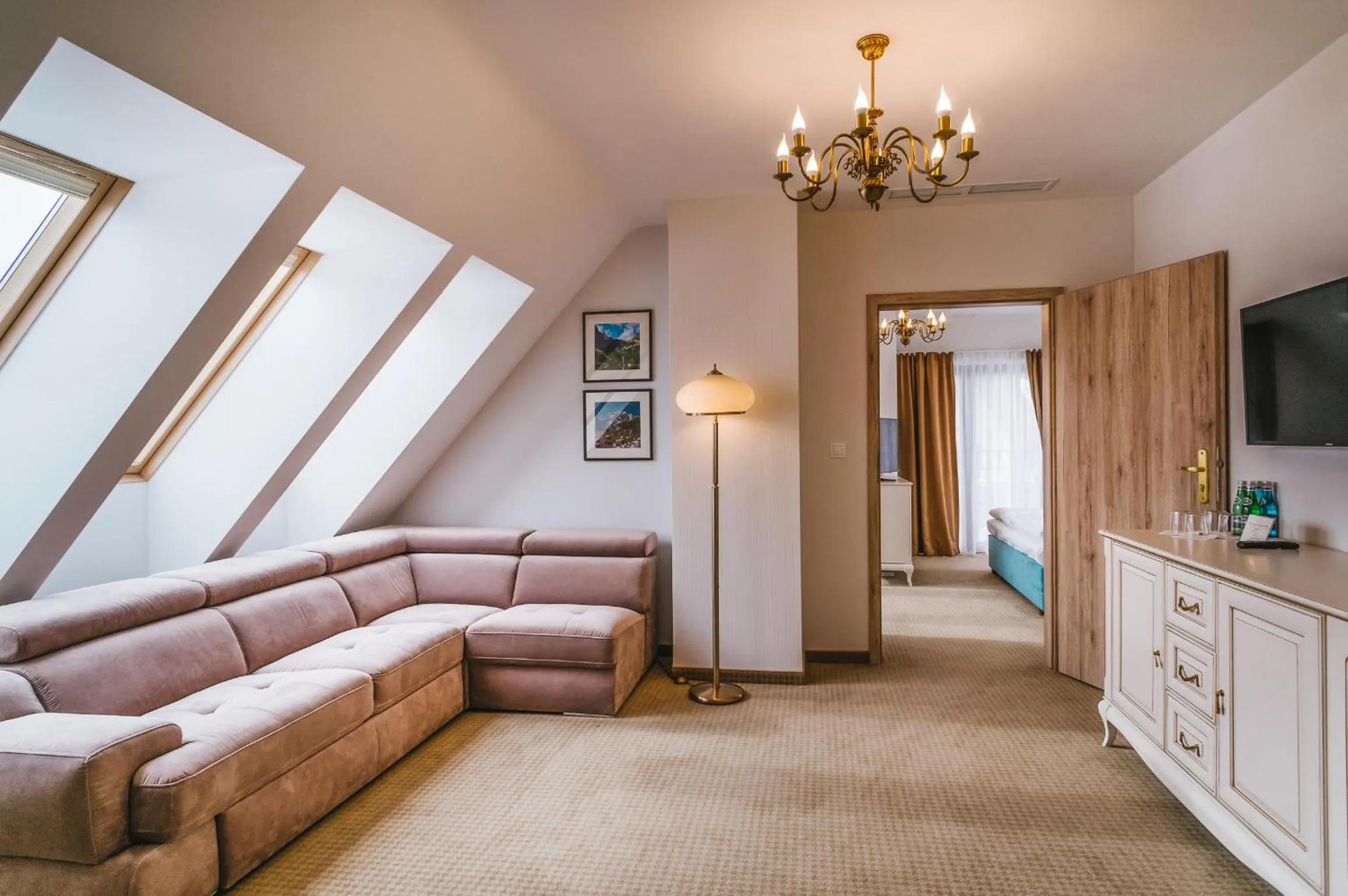 Other in Hotel Paryski Art & Business Zakopane - Basen Jacuzzi Sauna Małpi Gaj