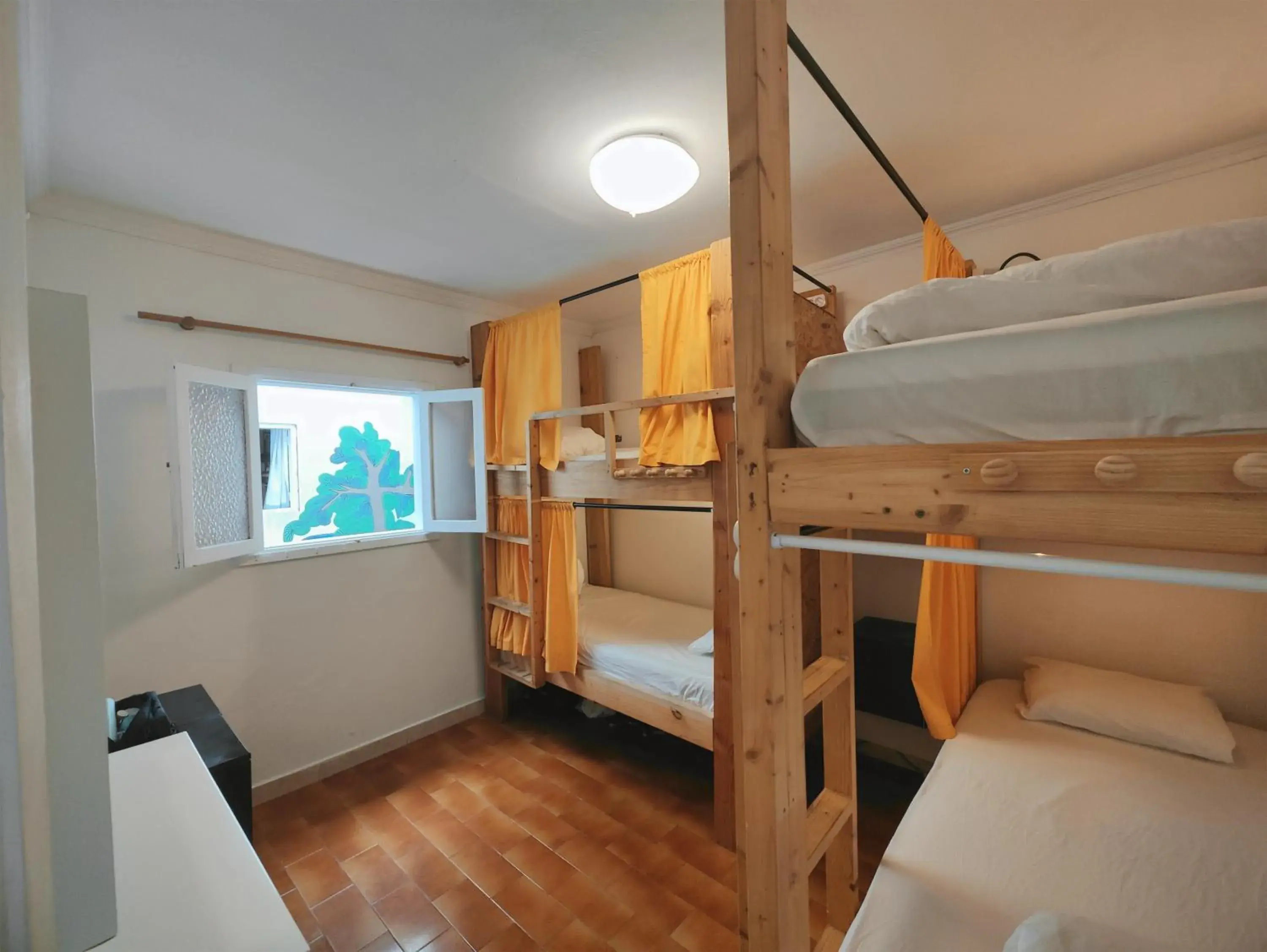 Bed in 4-Bed Female Dormitory Room in La Ventana Azul Surf Hostel Bed in 4-Bed Female Dormitory Room in La Ventana Azul Surf Hostel