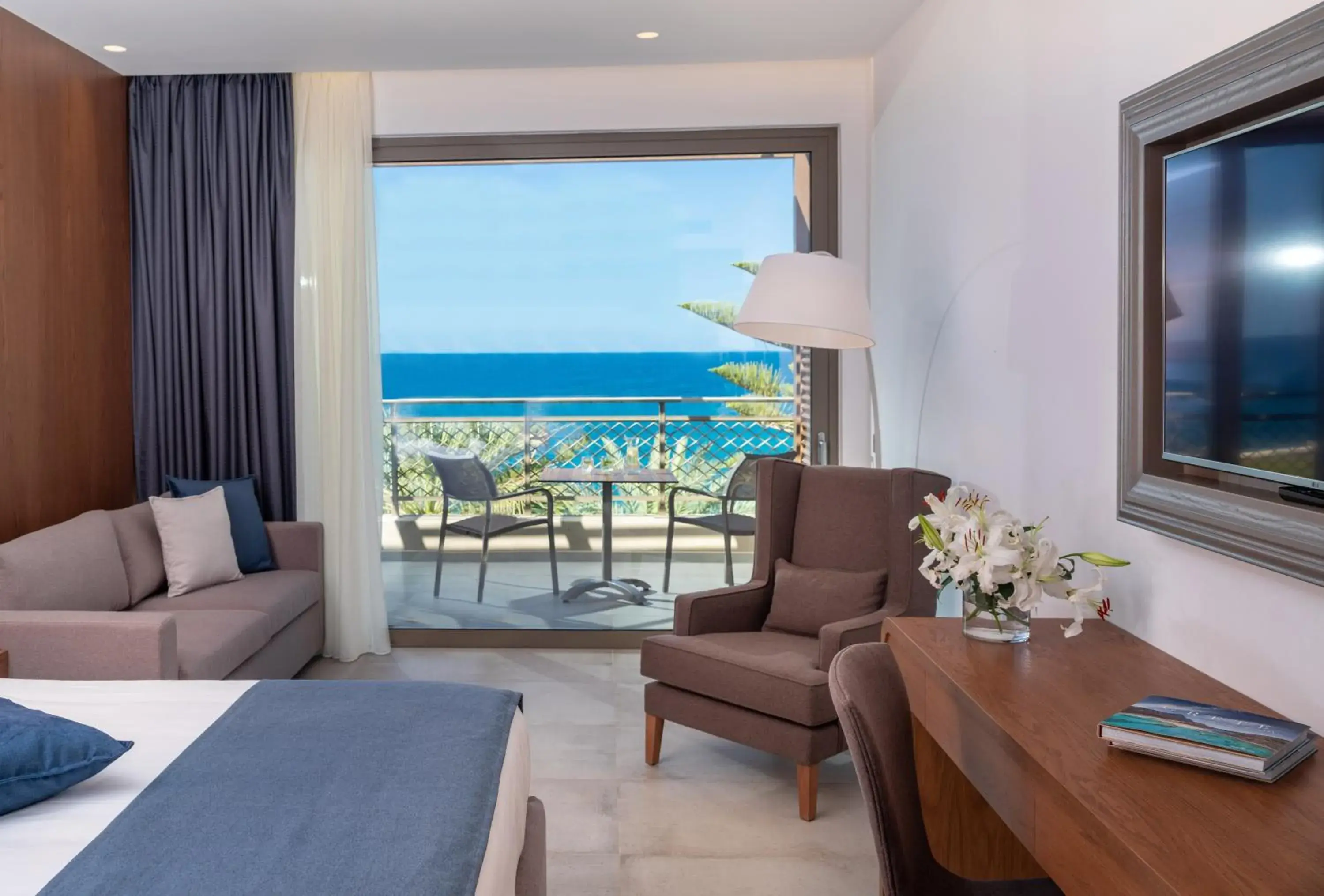 Signature Bungalow Sea Front in Nana Golden Beach All Inclusive Resort & Spa Signature Bungalow Sea Front in Nana Golden Beach All Inclusive Resort & Spa