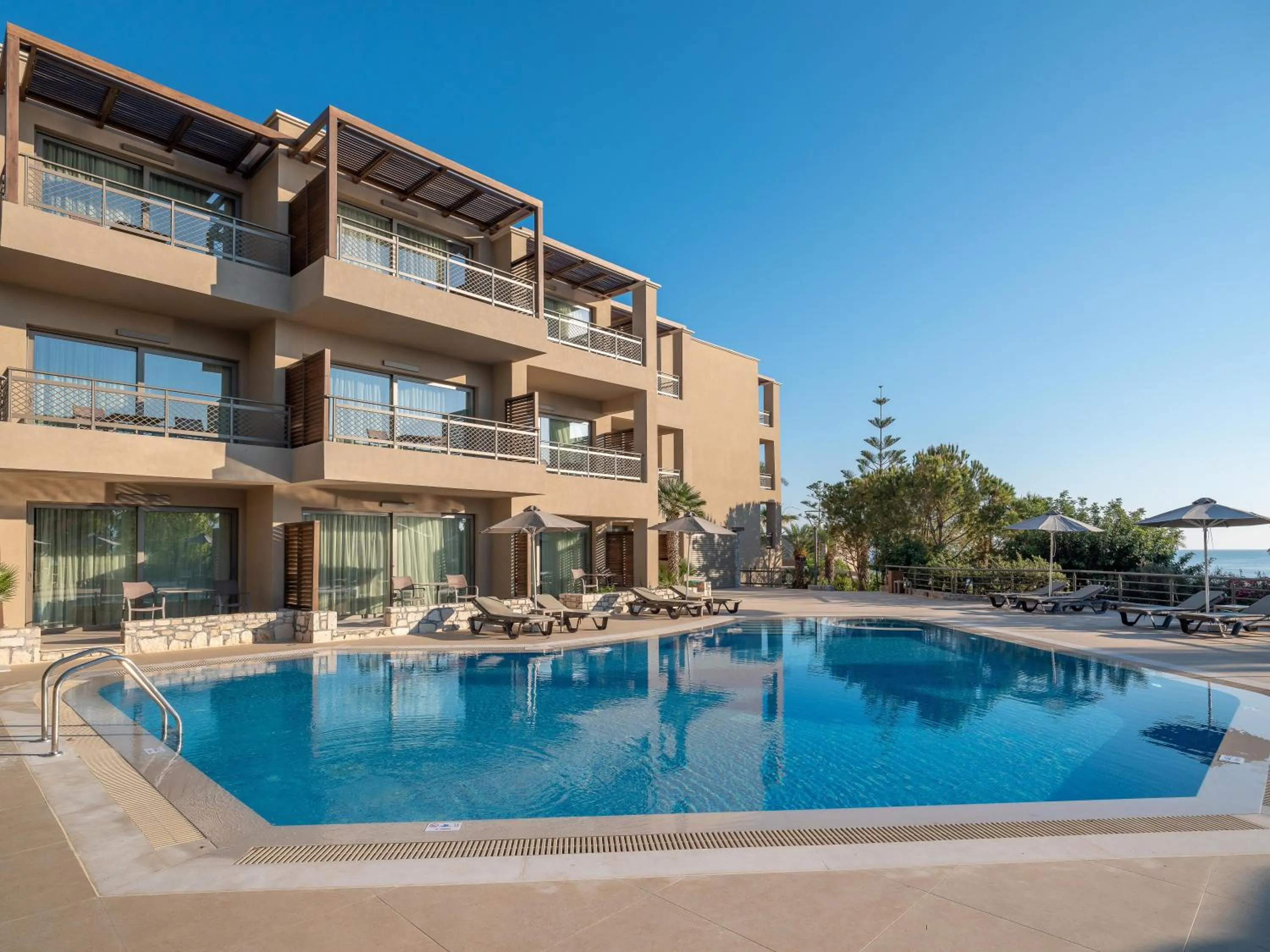 Swimming pool in Nana Golden Beach All Inclusive Resort & Spa