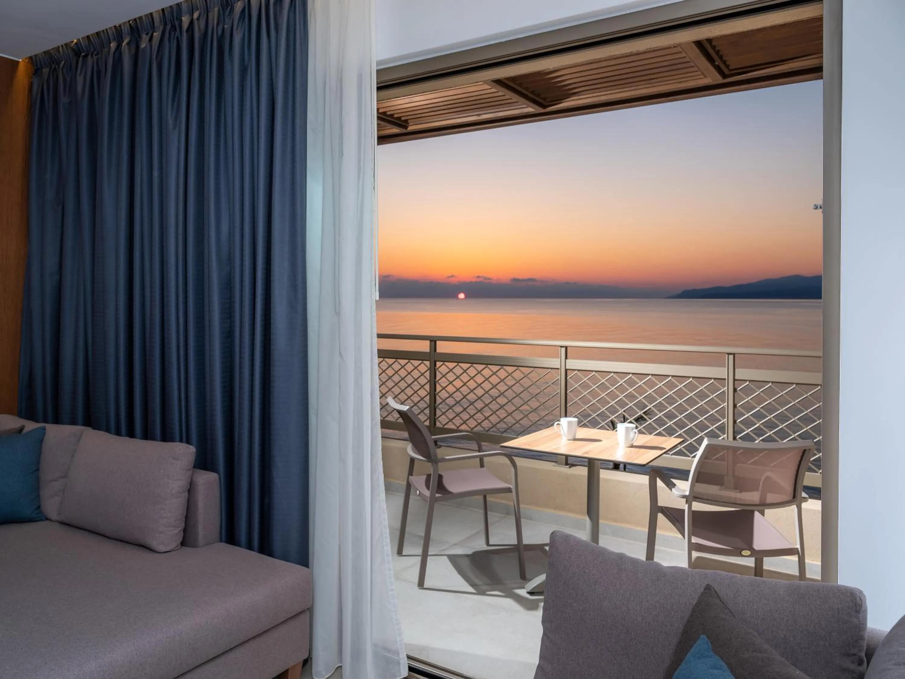 Signature Bungalow Sea Front in Nana Golden Beach All Inclusive Resort & Spa