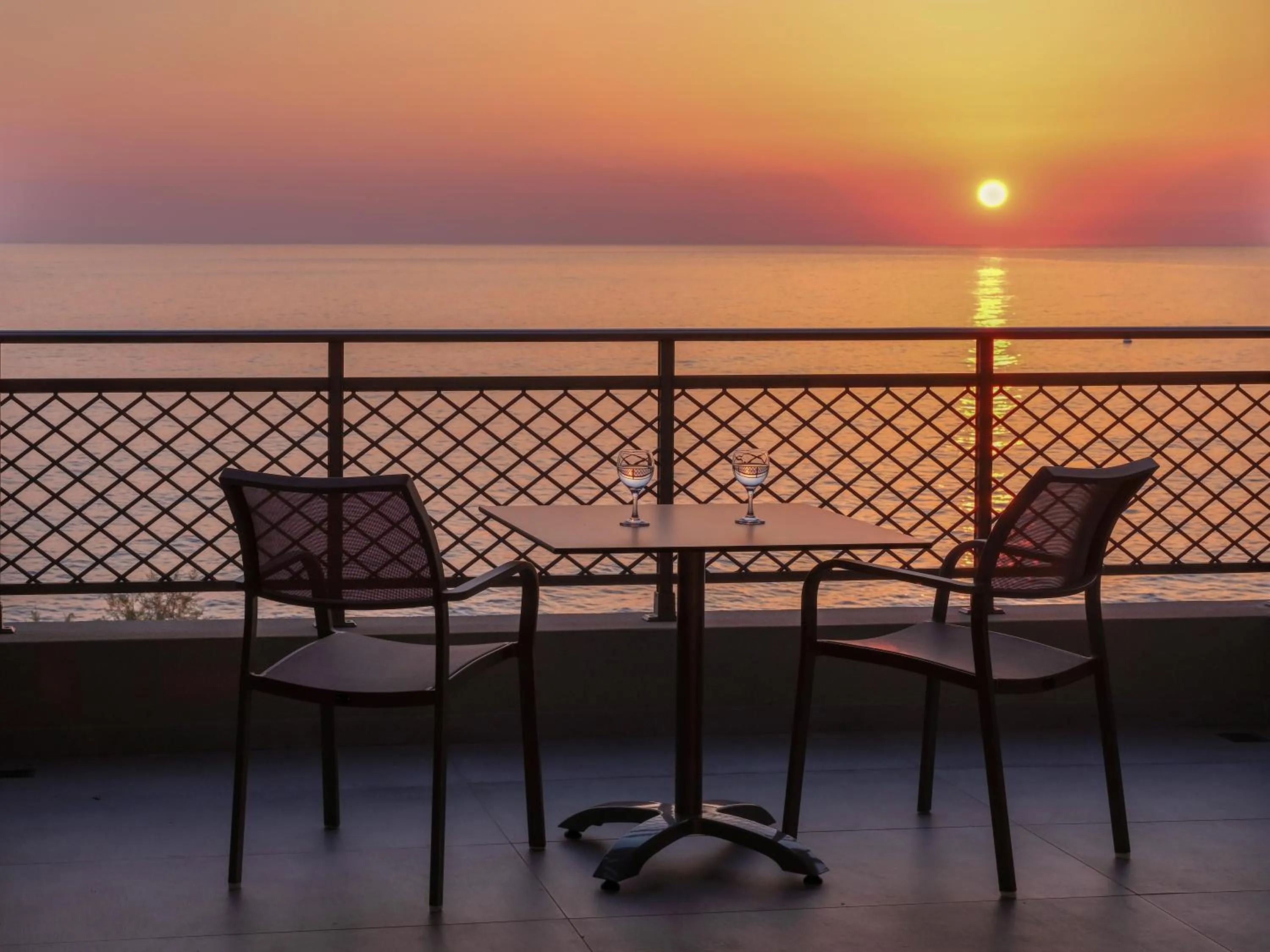 Photo of the whole room in Nana Golden Beach All Inclusive Resort & Spa