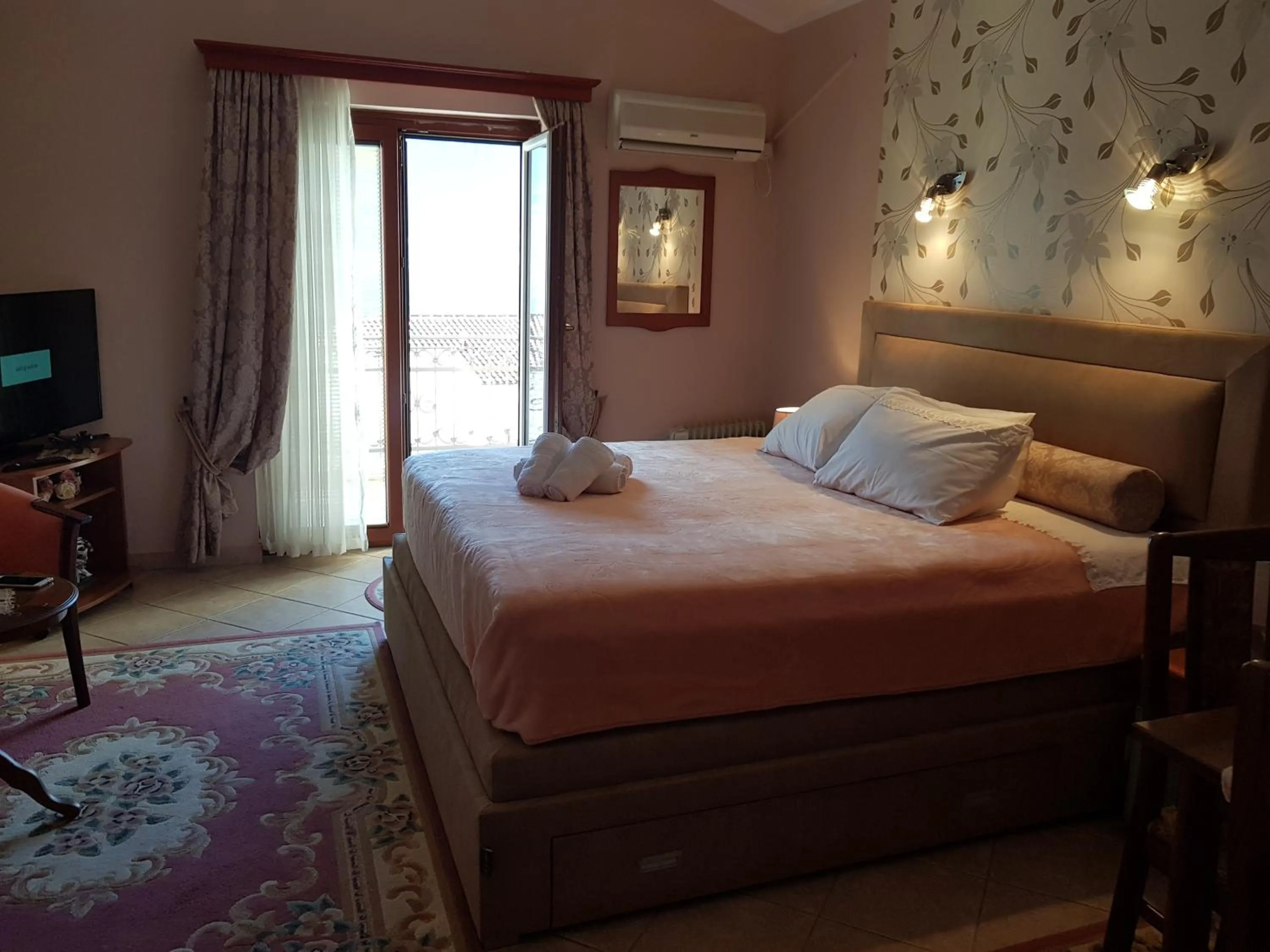 Bed in Apartments Bogdanovic