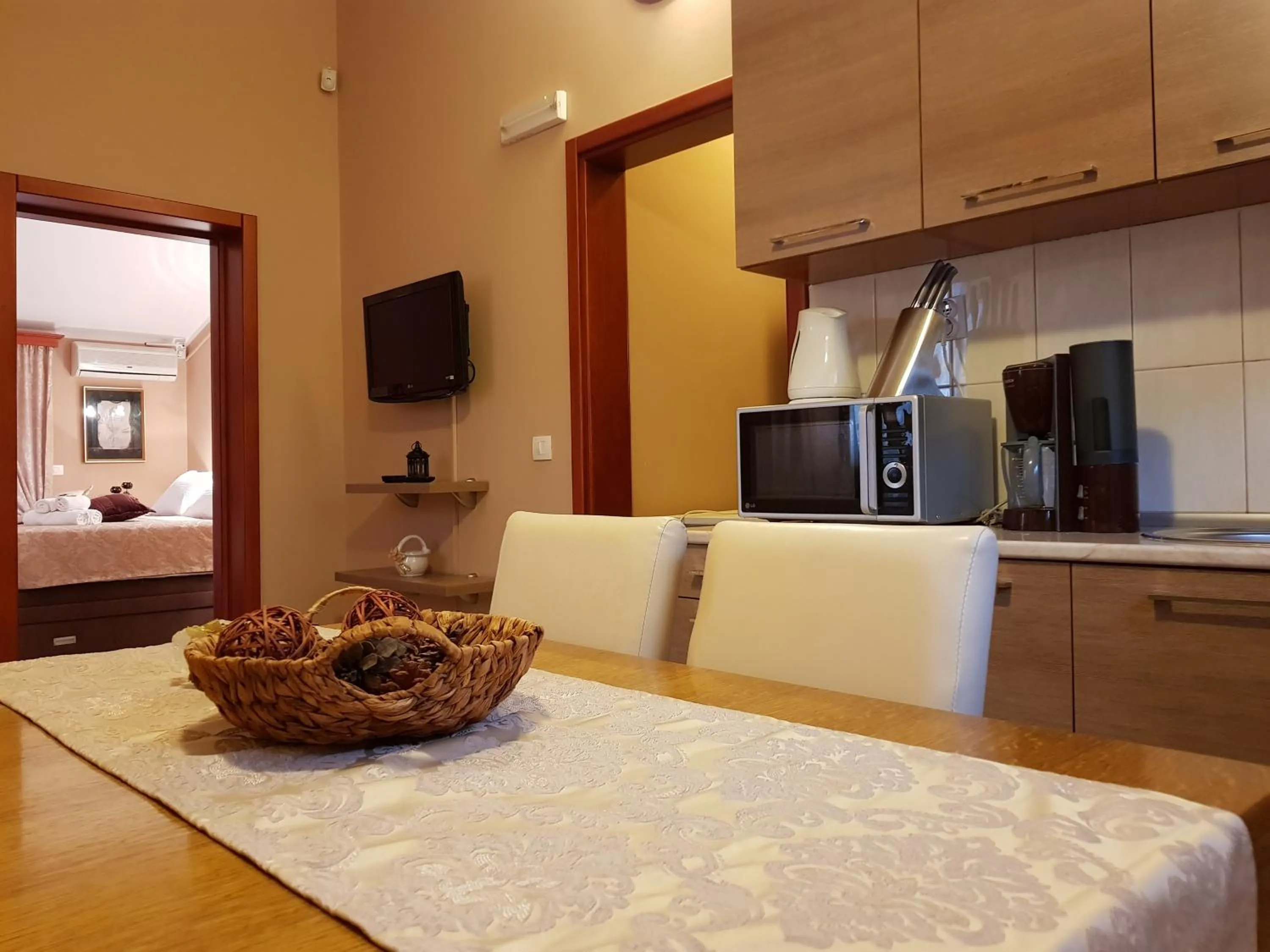 Dining area in Apartments Bogdanovic