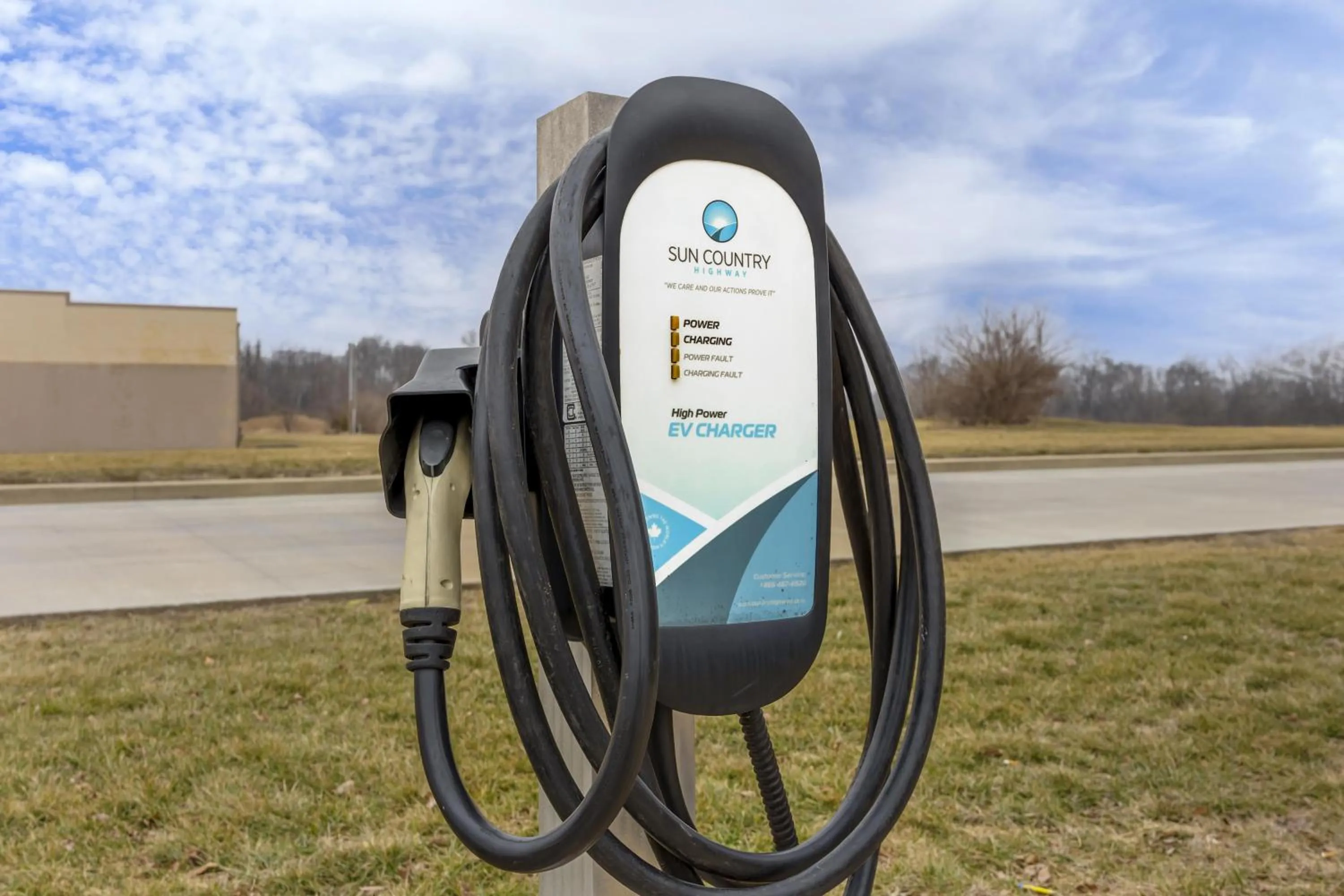 Property building in Best Western Plus Centralia Hotel & Suites