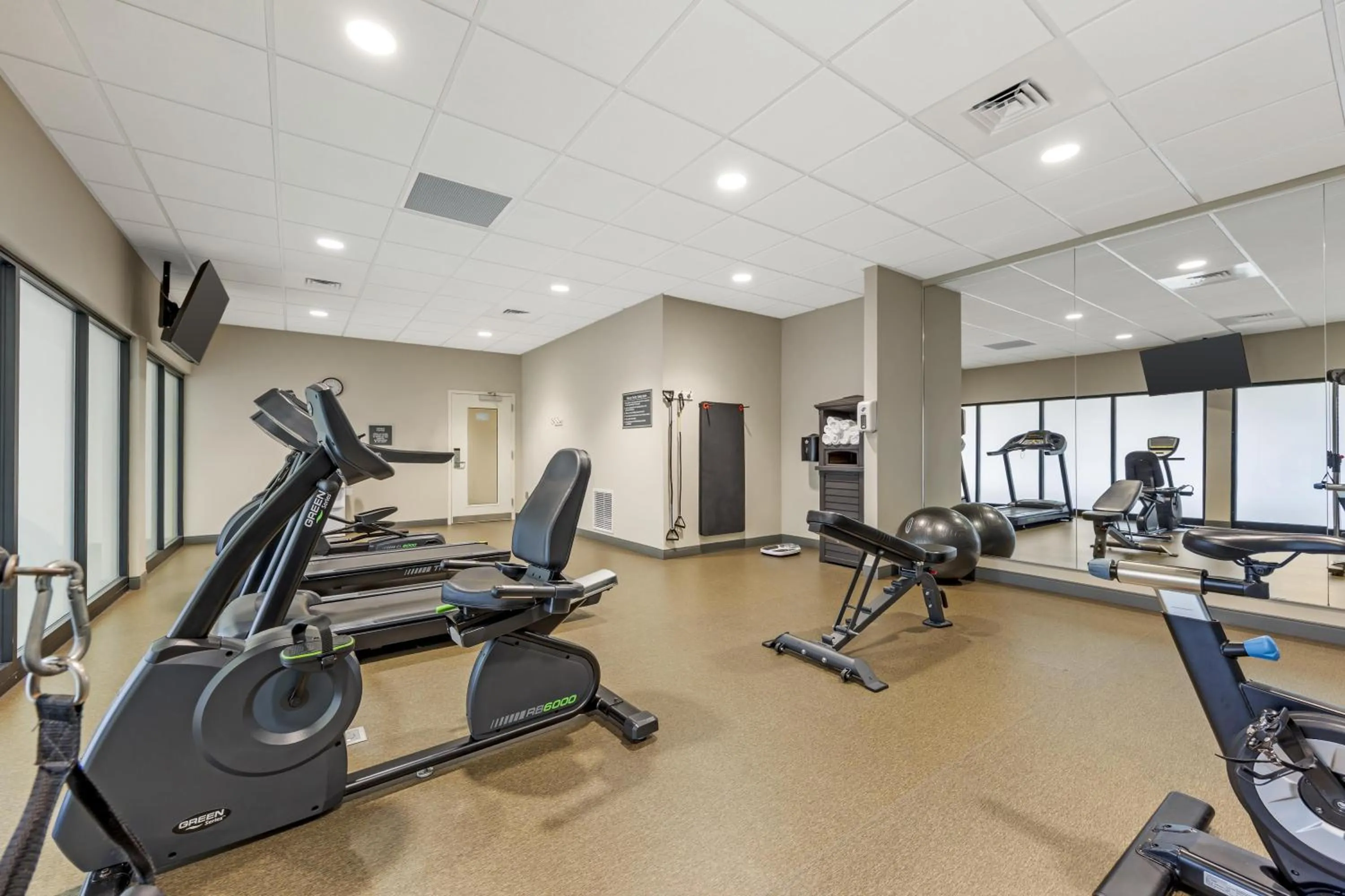 Fitness centre/facilities in Best Western Plus Centralia Hotel & Suites