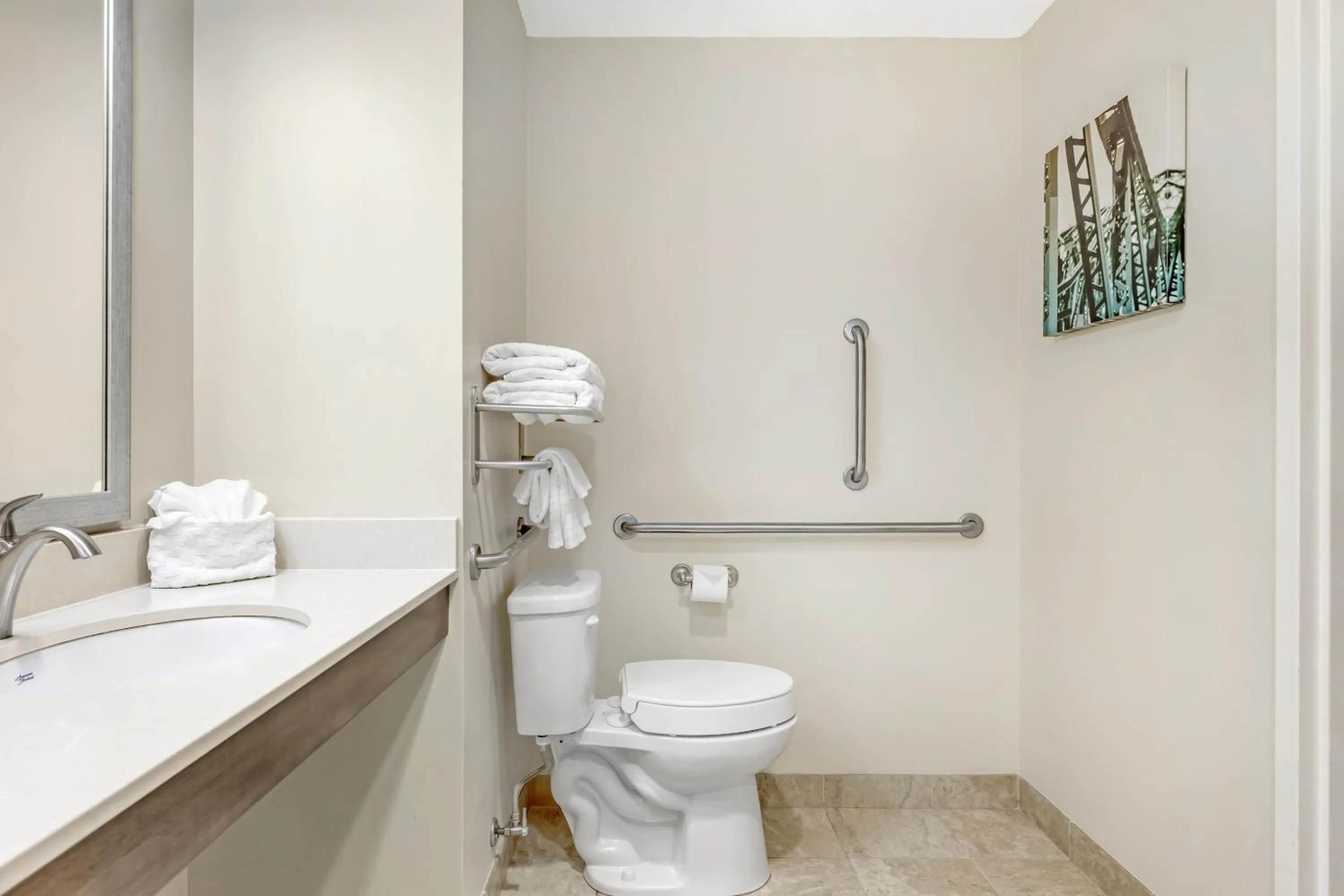 Bathroom in Best Western Plus Centralia Hotel & Suites