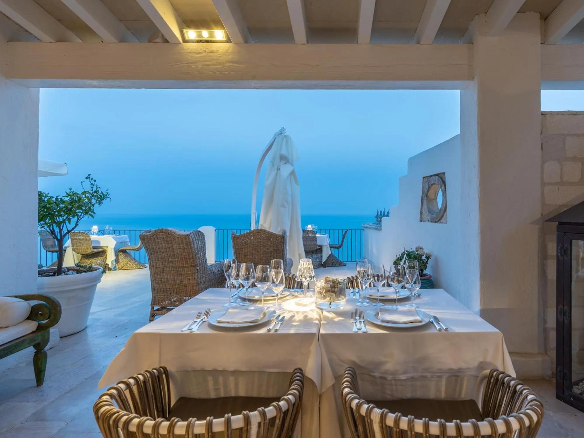 Restaurant/places to eat in La Locanda Del Carrubo