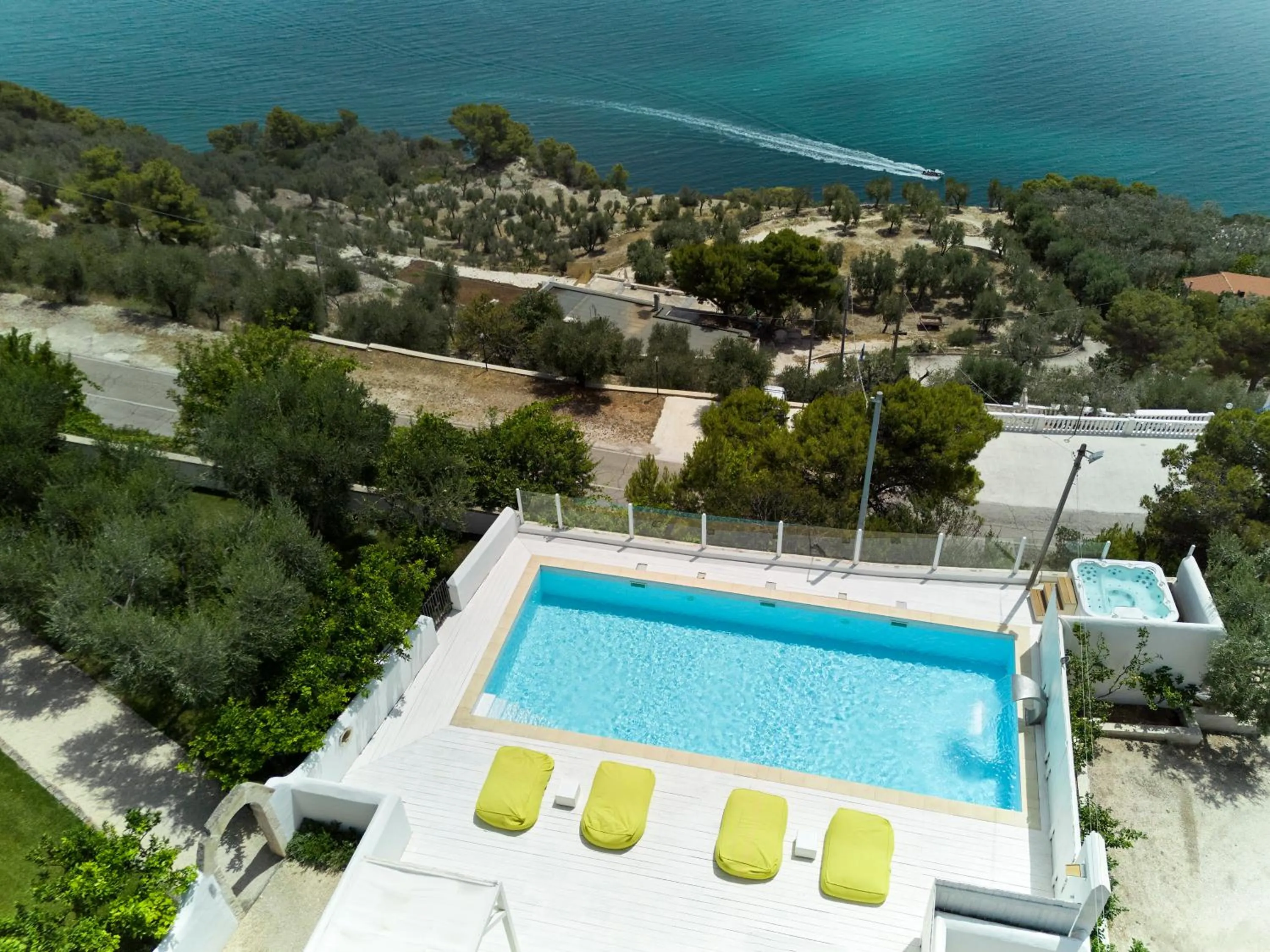 Swimming pool in La Locanda Del Carrubo