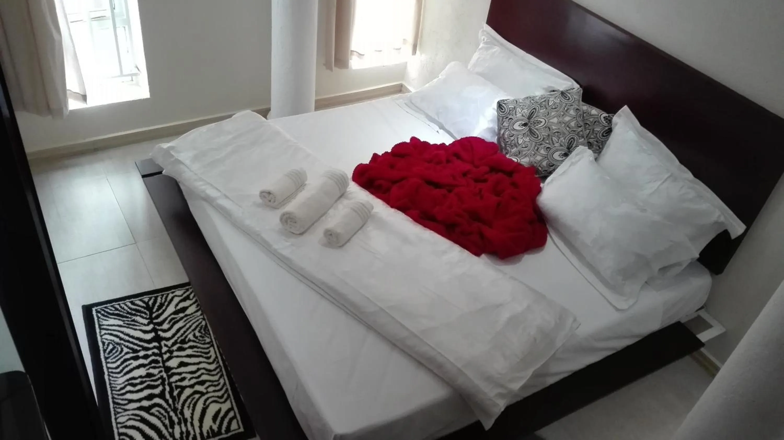 Bedroom in CommonLens Inn