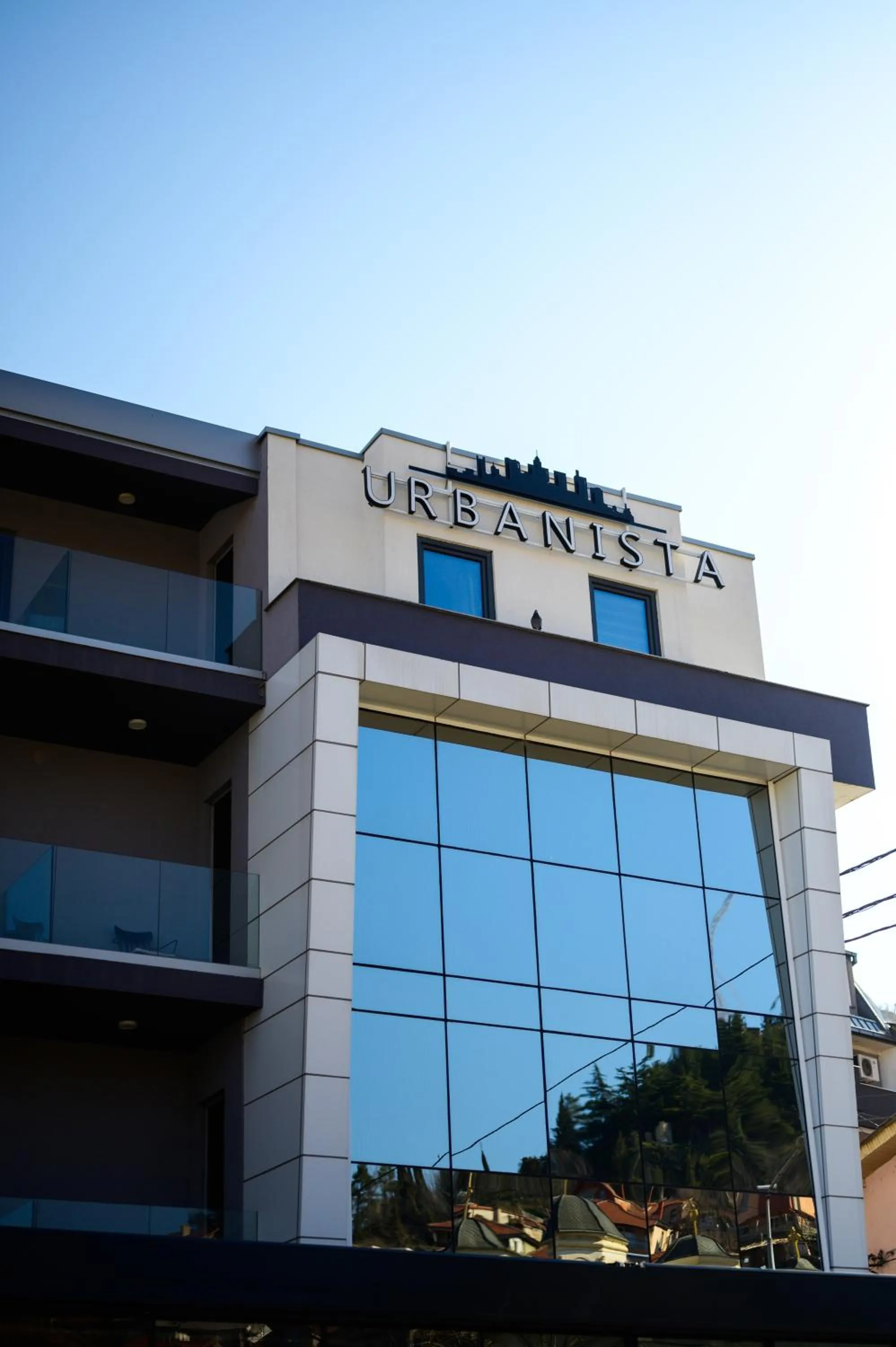 Property building in Urbanista Hotel & Bar