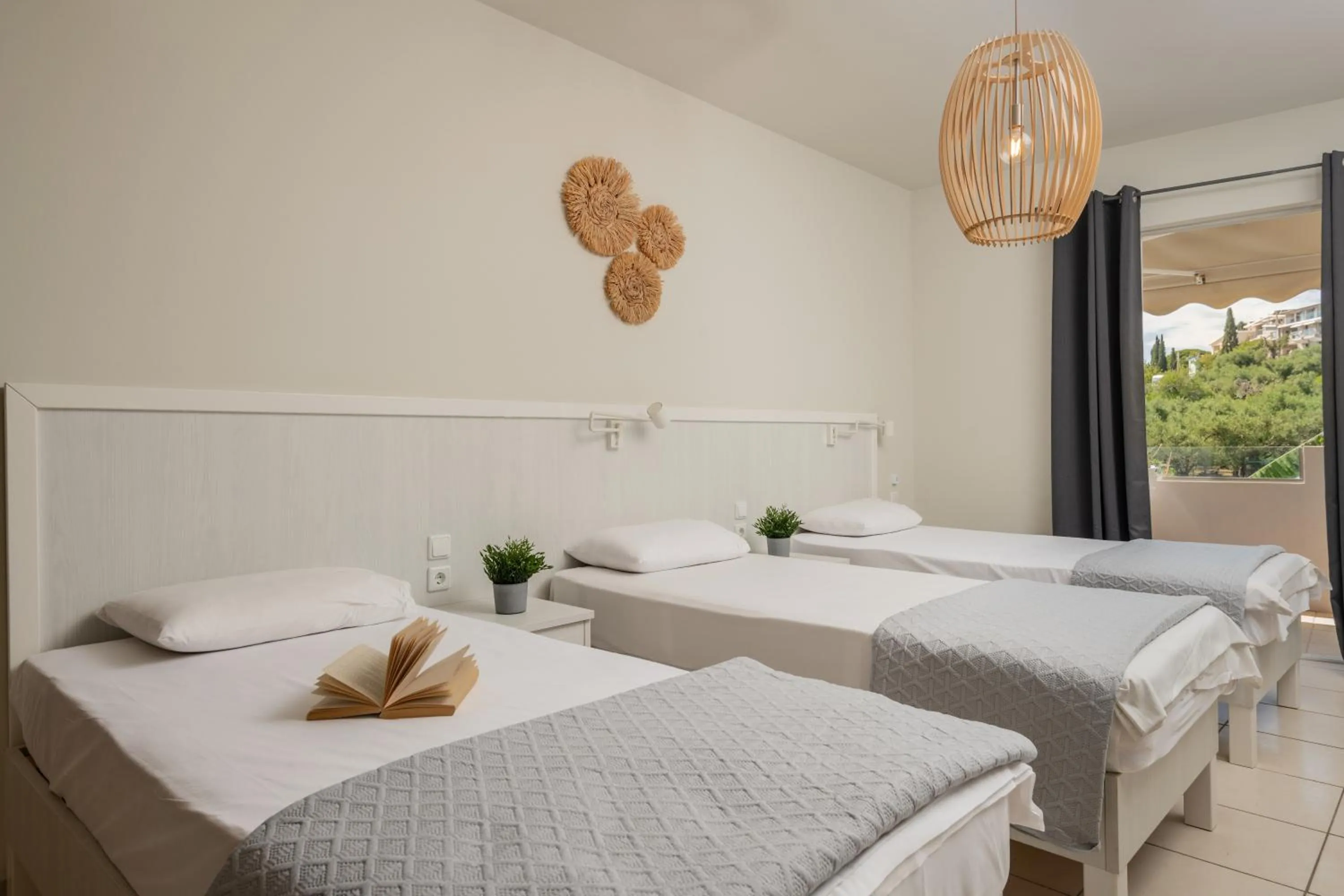 Bed in Alykes View Apartments