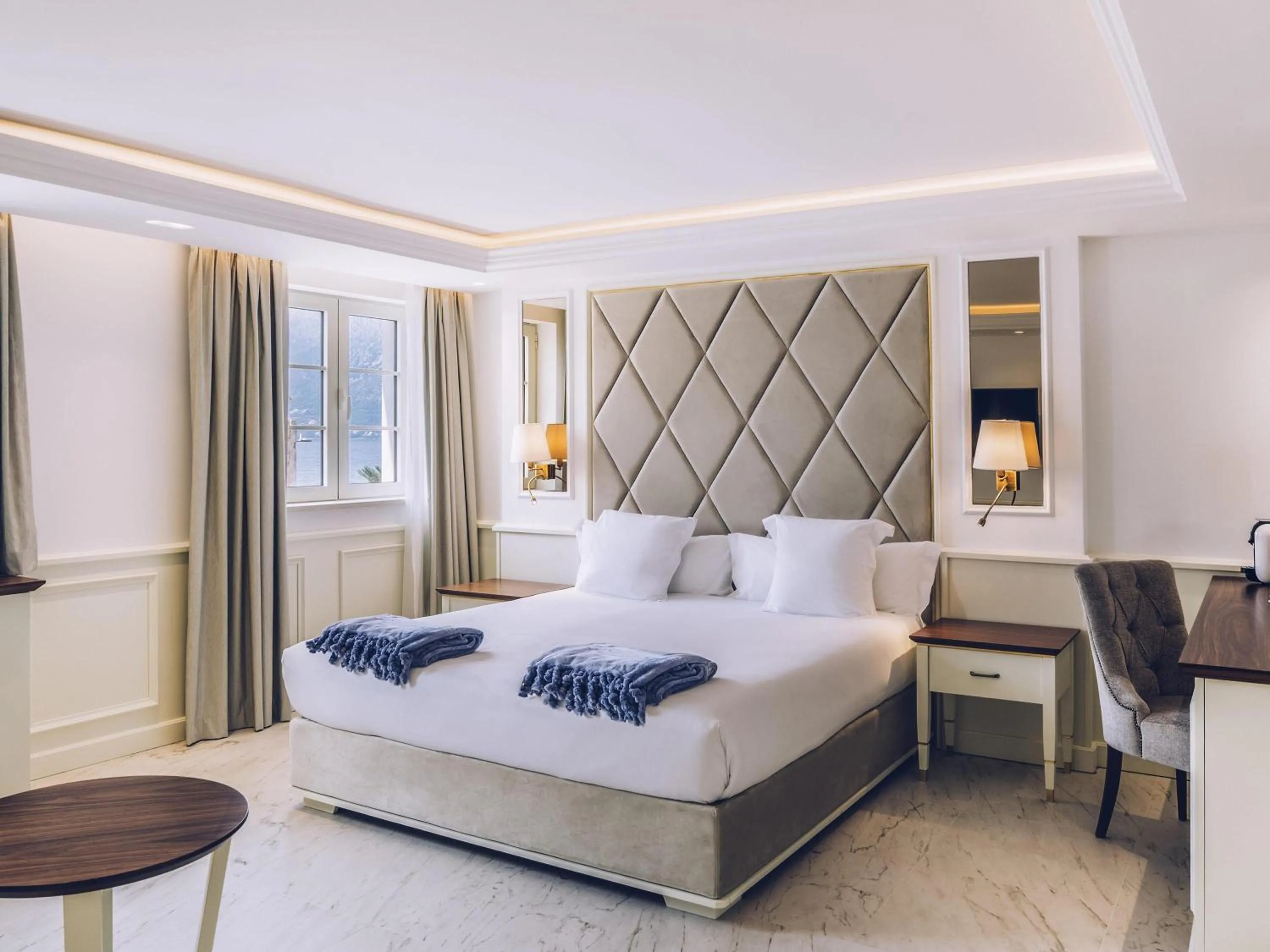 Bedroom, Bed in Heritage Grand Perast By Rixos