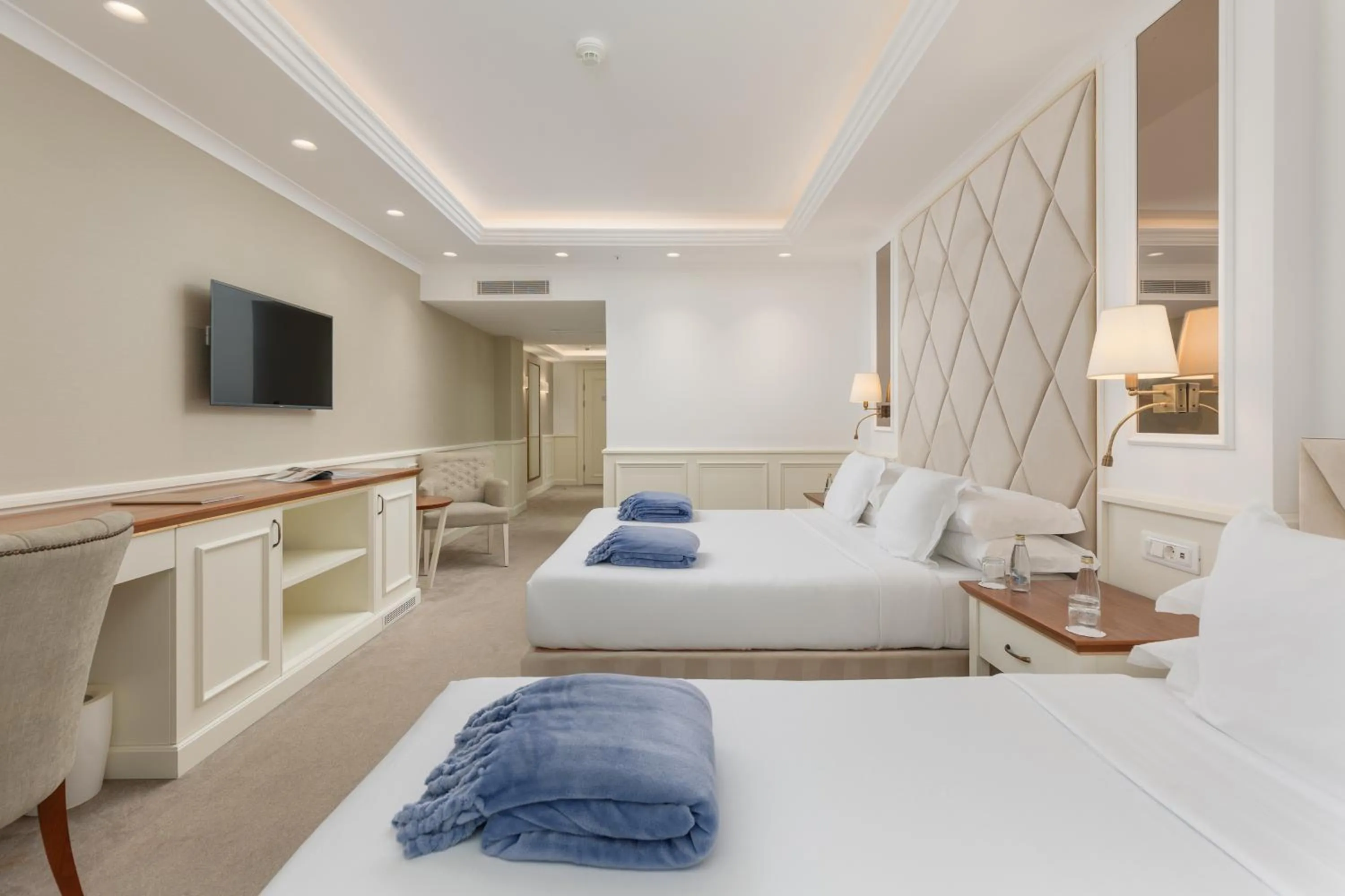 Bed in Heritage Grand Perast By Rixos
