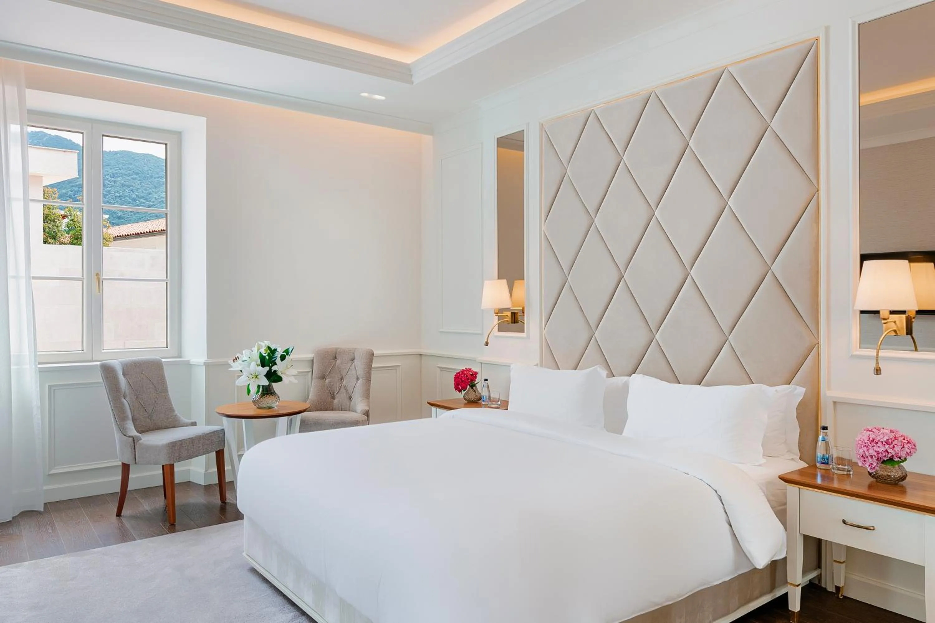 Photo of the whole room, Bed in Heritage Grand Perast By Rixos