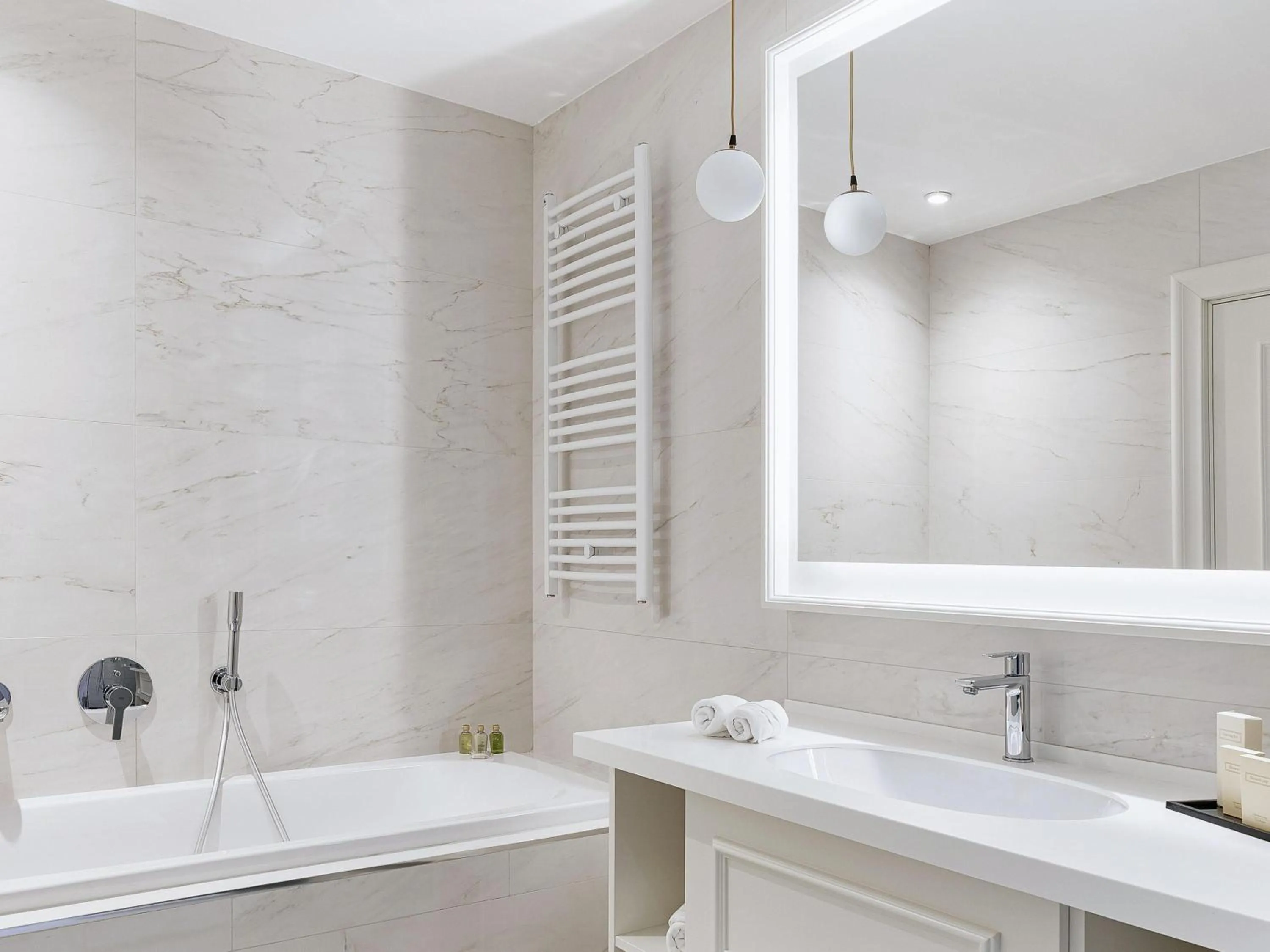 Bedroom in Heritage Grand Perast By Rixos