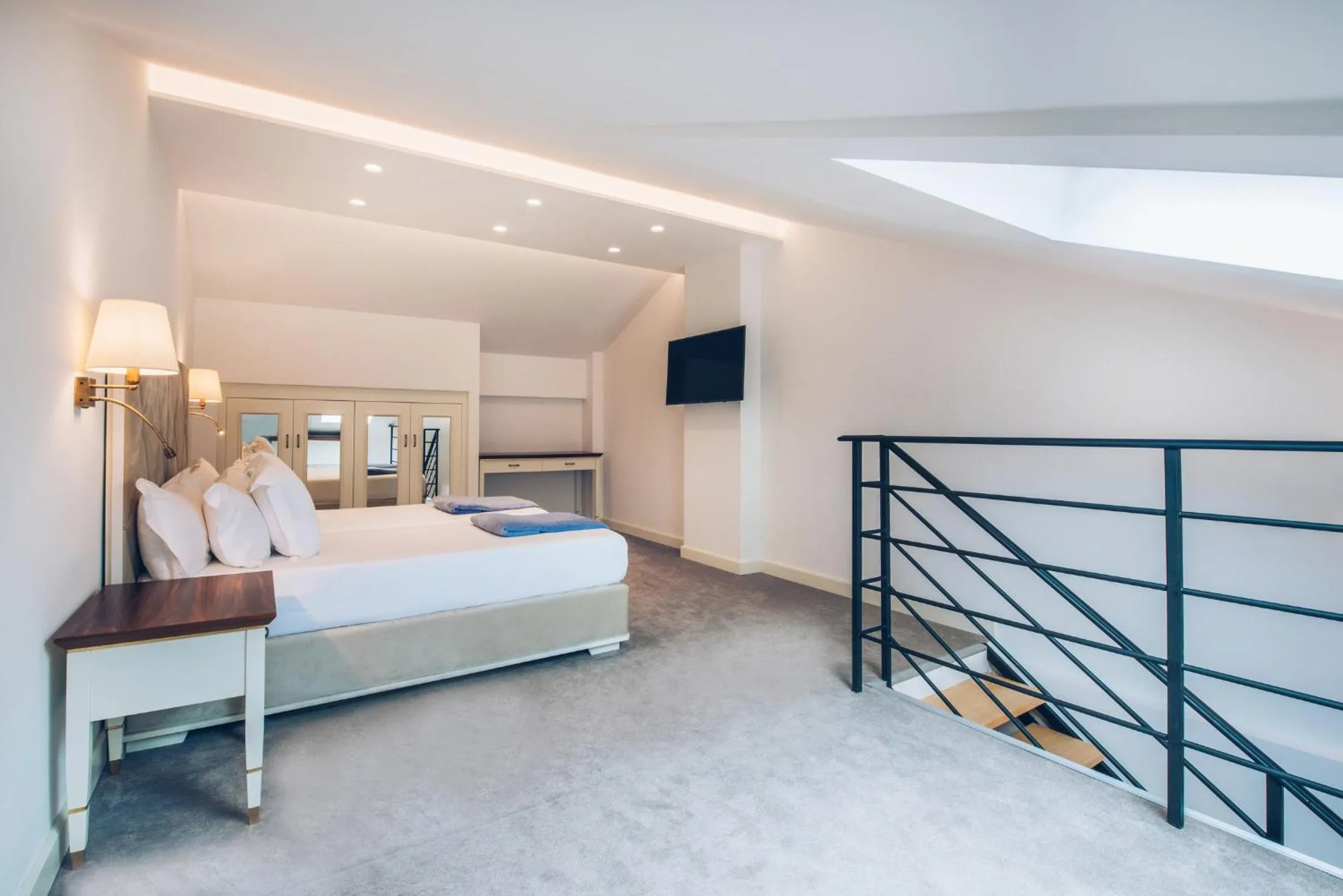 Bedroom, Bed in Heritage Grand Perast By Rixos