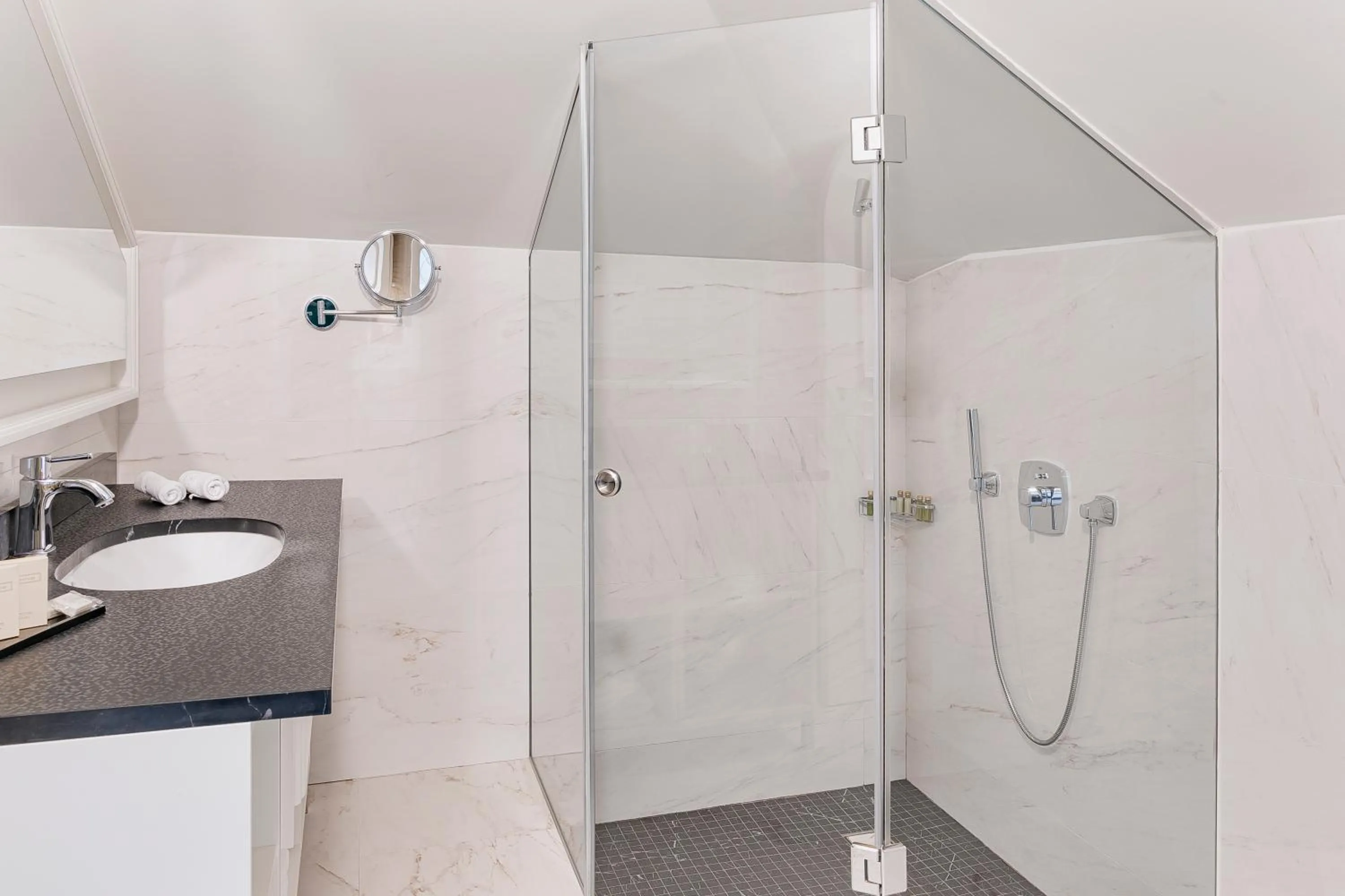 Bathroom in Heritage Grand Perast By Rixos