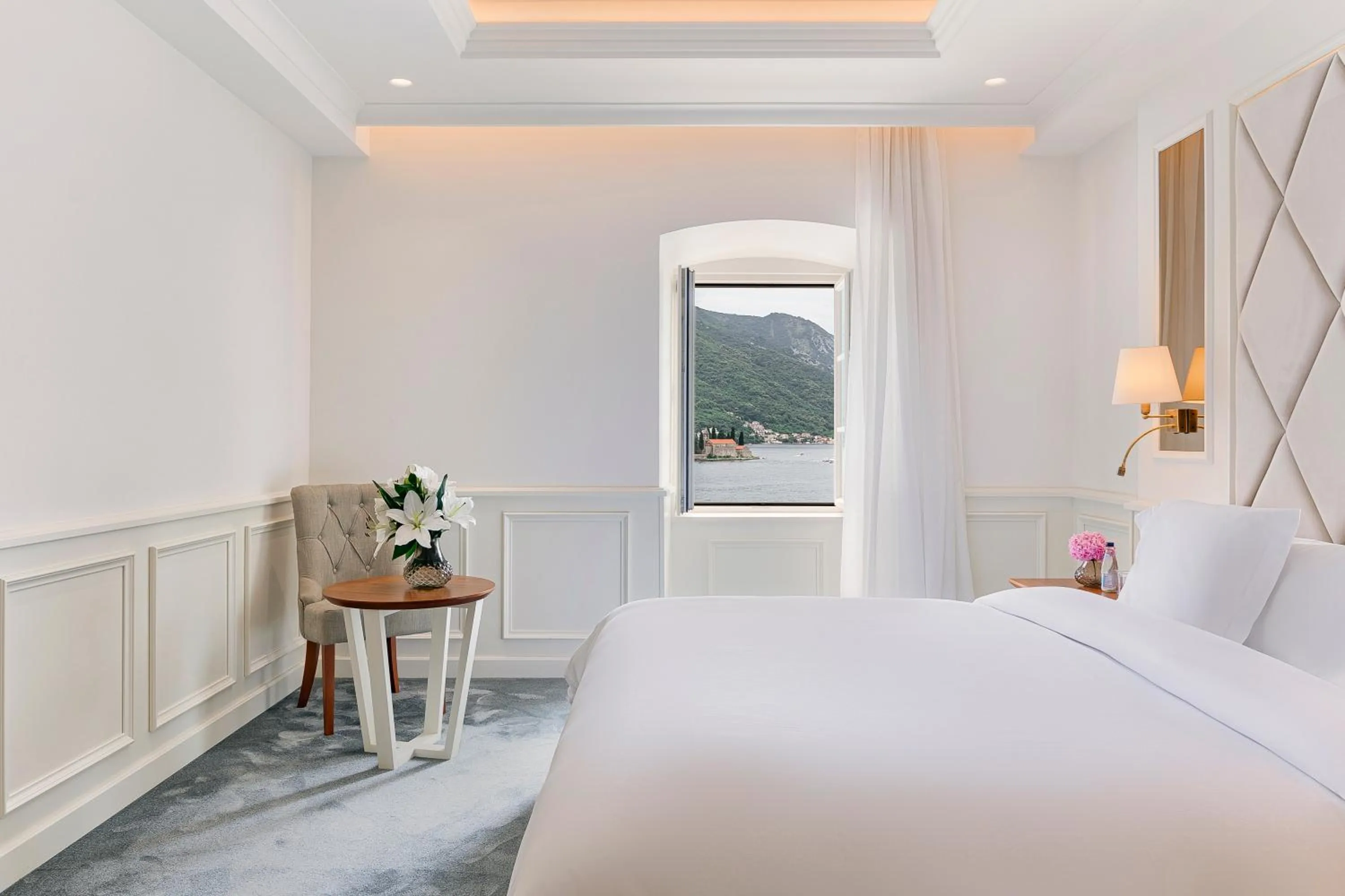 Bedroom, Bed in Heritage Grand Perast By Rixos