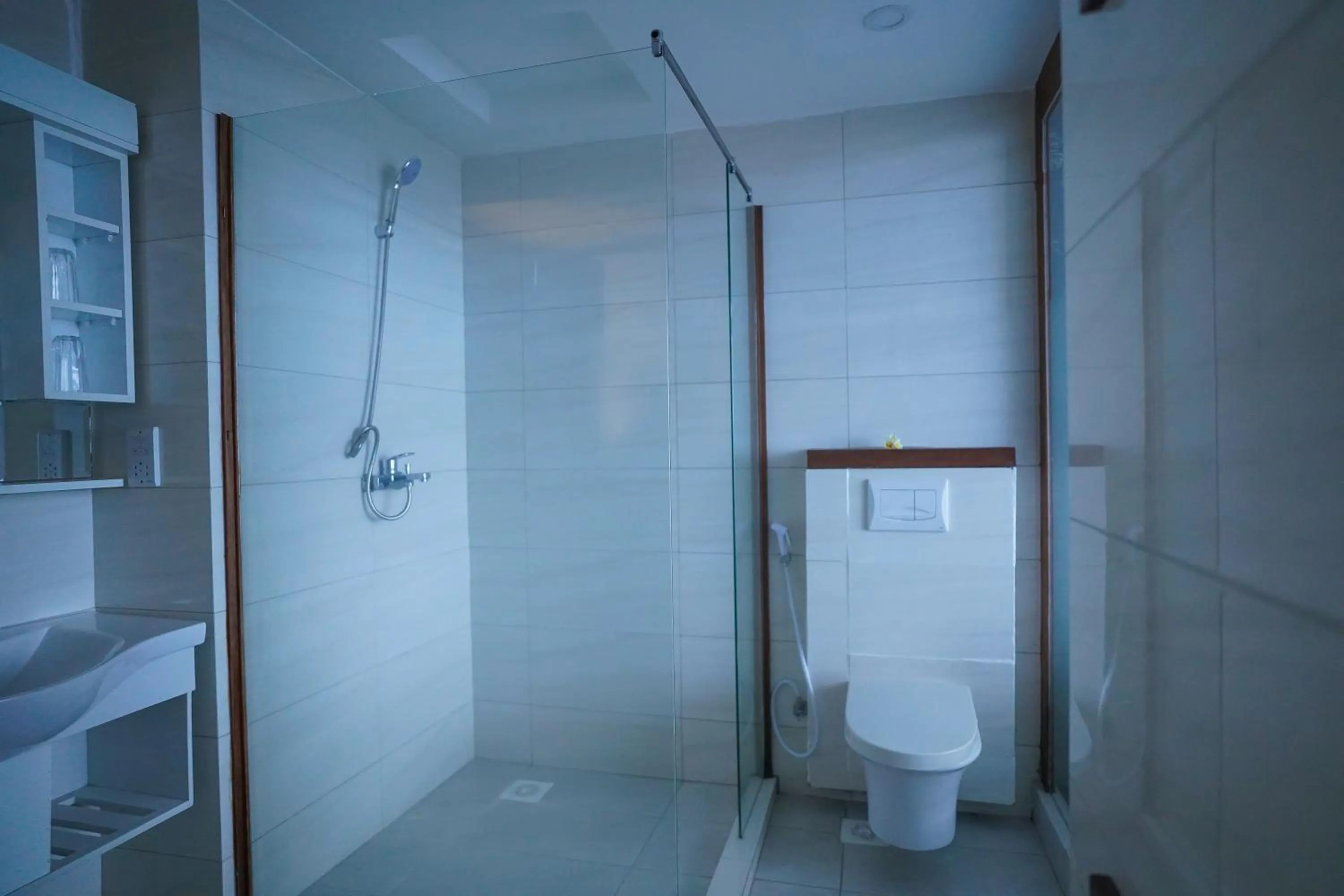 Bathroom in Itsandra Beach Hotel & Resort