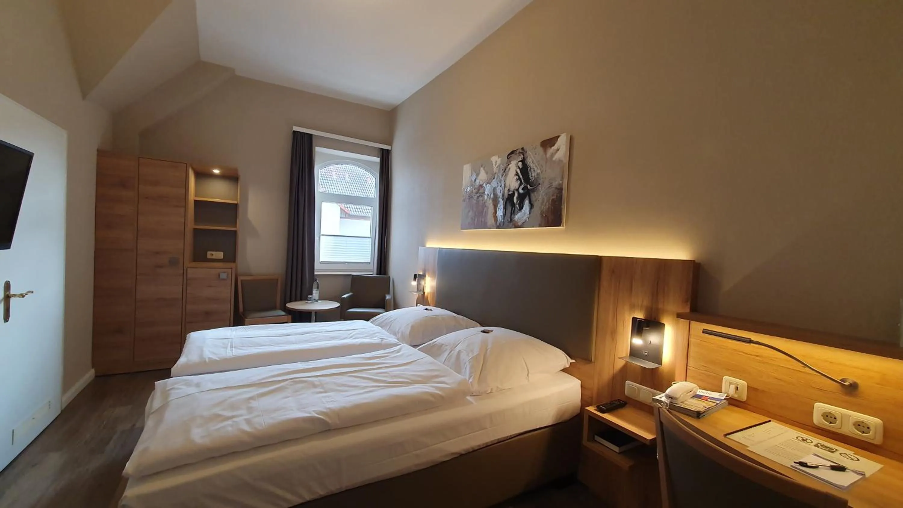 Photo of the whole room, Bed in Hotel An der Altstadt