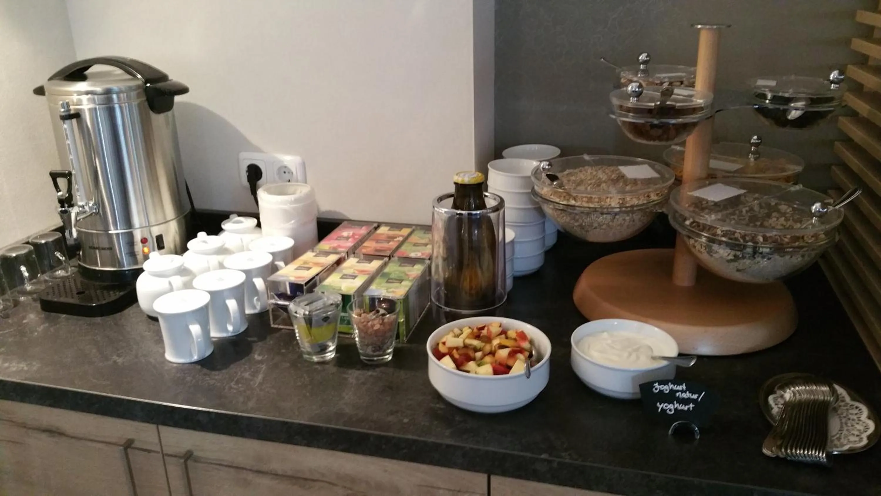 Buffet breakfast in Hotel An der Altstadt